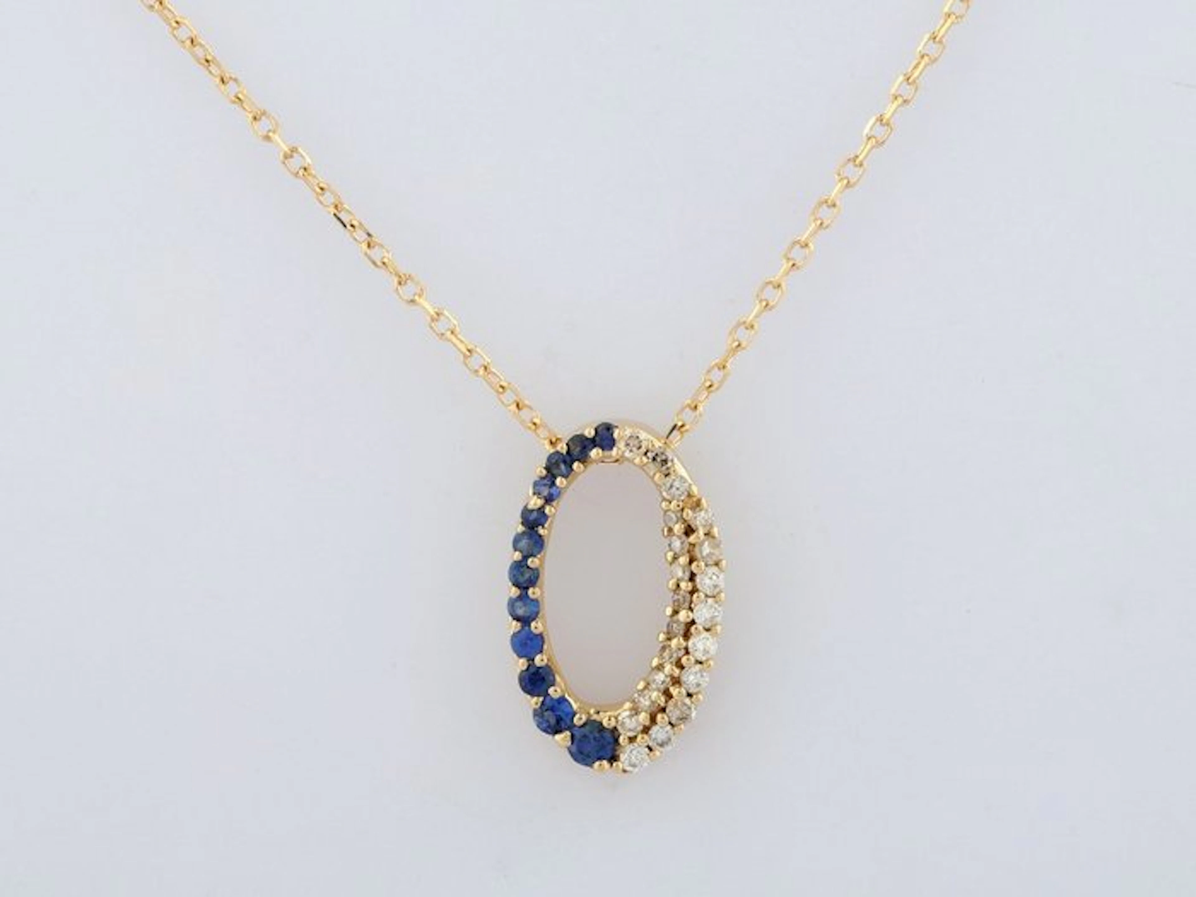 Necklace with pendant - 14 kt. Yellow gold - 0.24ct. tw. Sapphire - Diamond