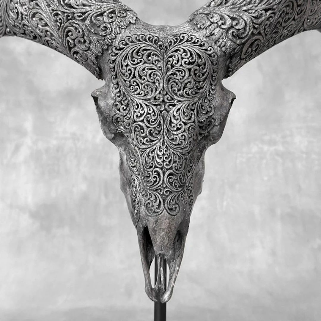 NO RESERVE PRICE - Grey Carved Ram Skull with Carved Horn...