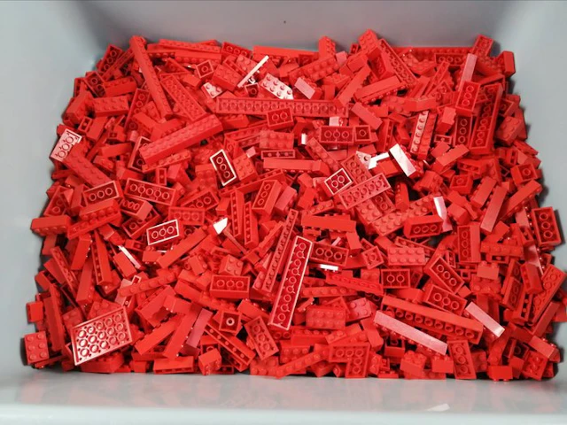 LEGO - geen serie - 01. Partij van 1000 rode bouwstenen - 1990-2000