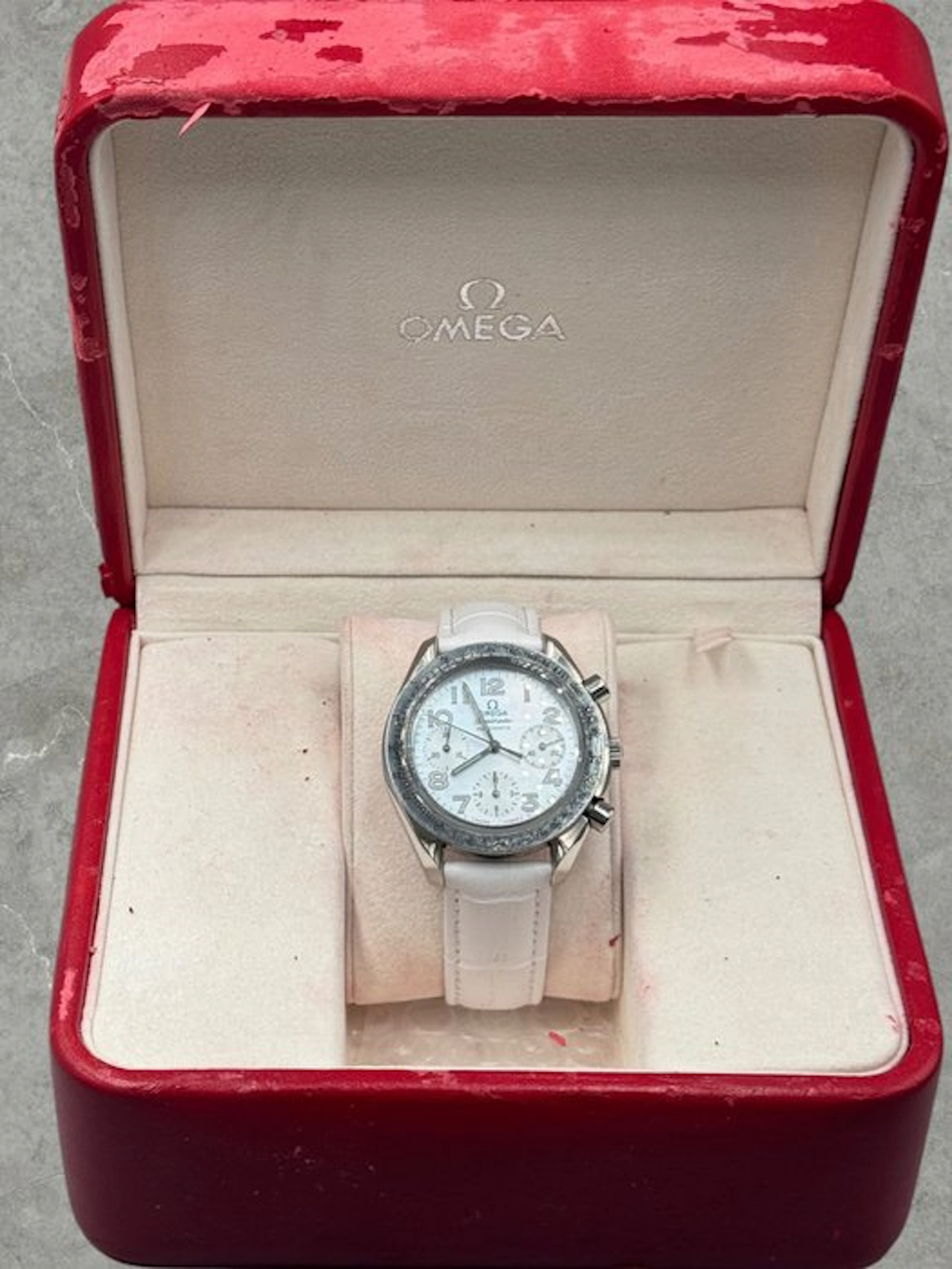 Omega - Speedmaster - 3834.70.36 - Men - 2000-2010
