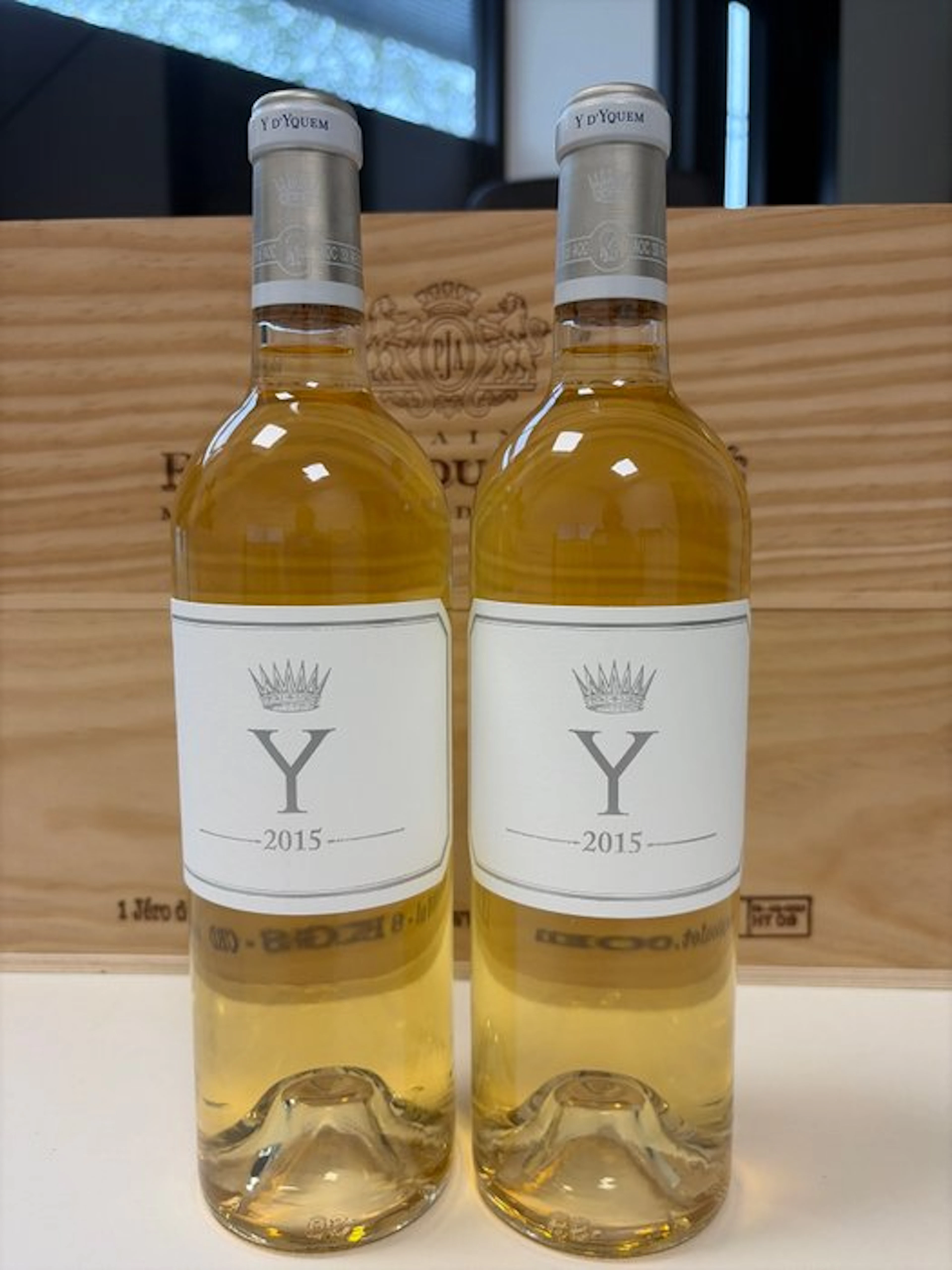 2015 Château d'Yquem Y (Ygrec) - Bordeaux - 2 Bottles (0.75L)