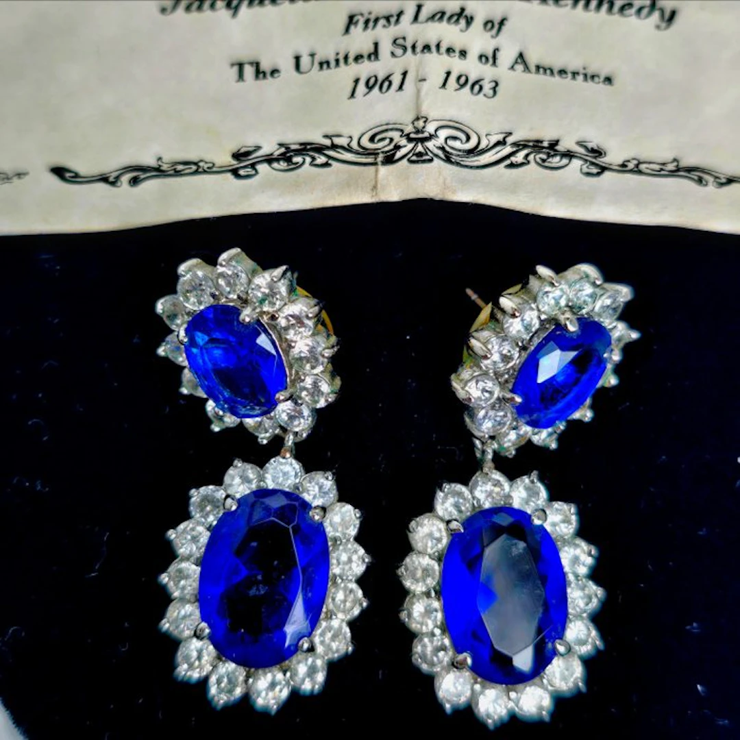 Earrings - Sapphire crystal clip