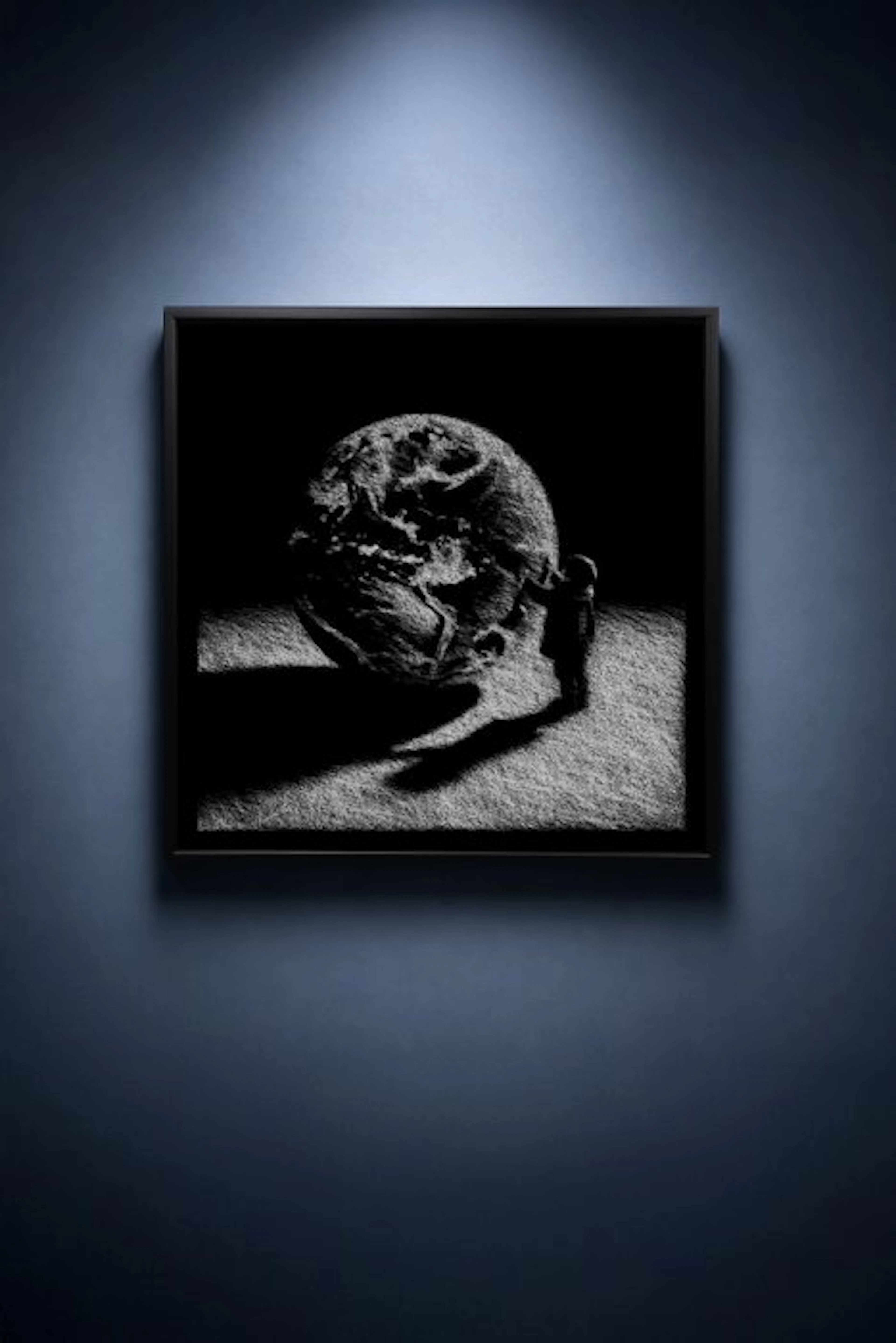 Tijs Dragtsma (1992) - A Child Reaches the World