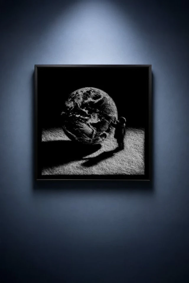Tijs Dragtsma (1992) - A Child Reaches the World