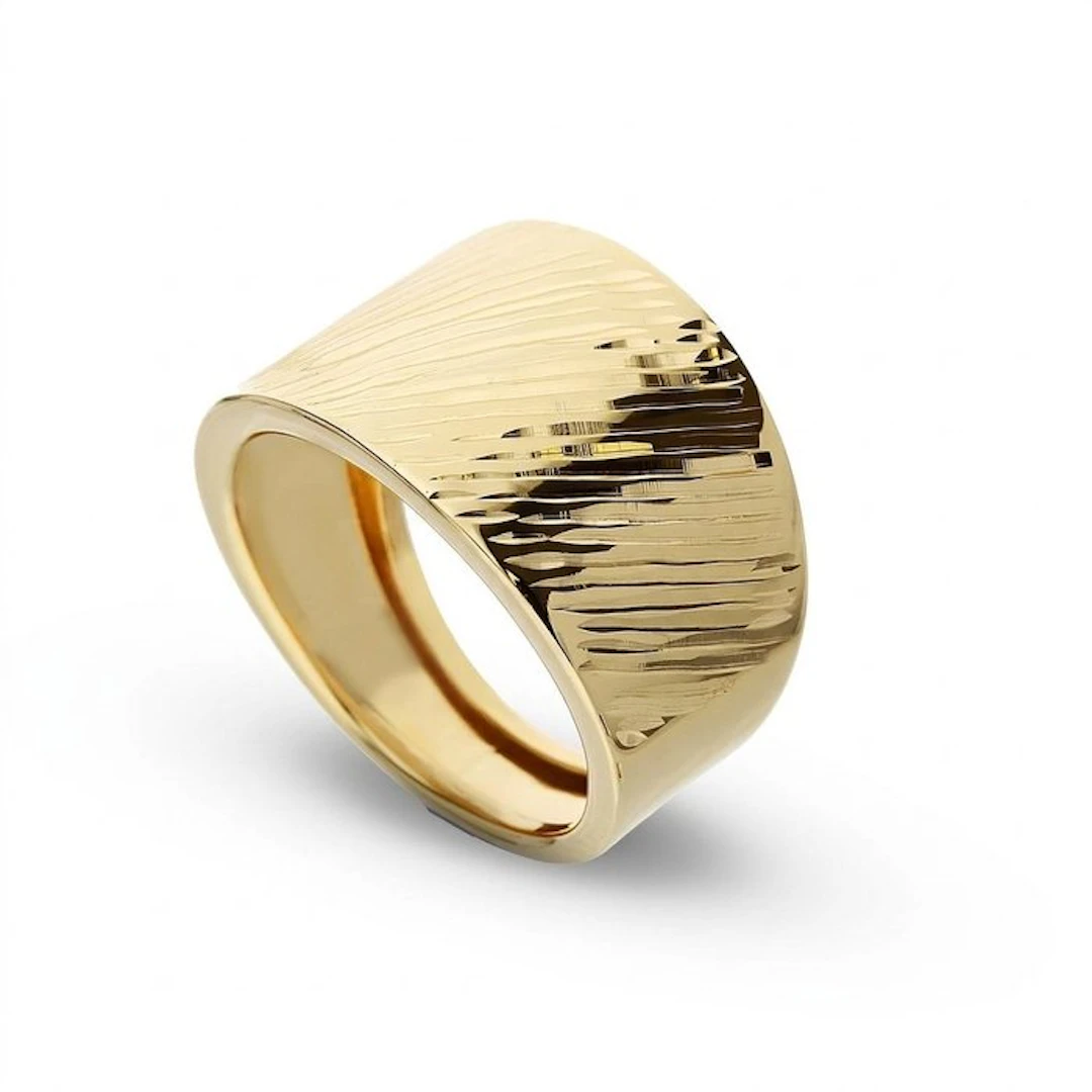 Ring - 18 kt. Yellow gold - Diamond-studded ring 4.6 g