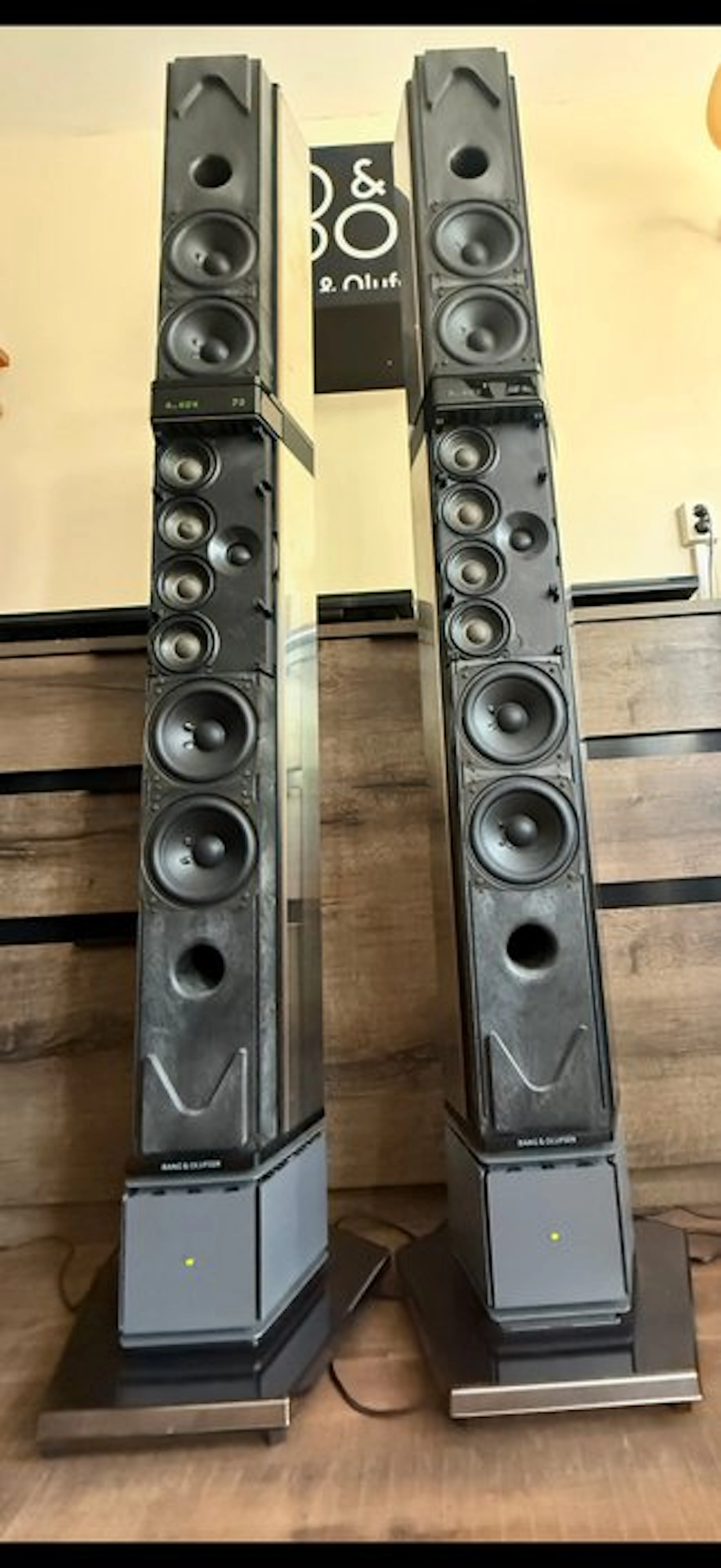 Bang & Olufsen - Penta Mark 3 Speaker set
