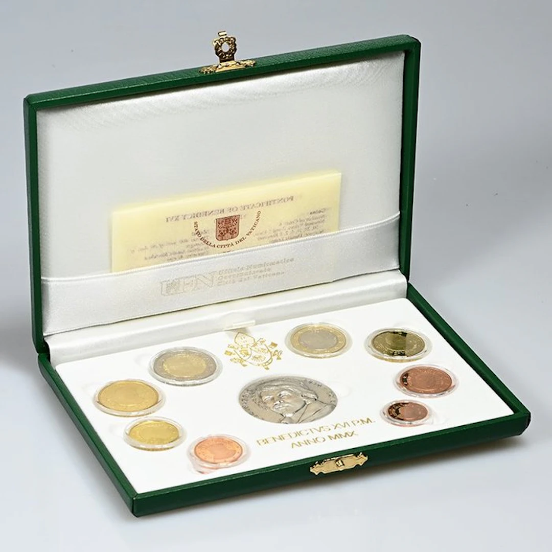 Vatican. Proof Set 2010 (incl. Silver medal) (No reserve price)