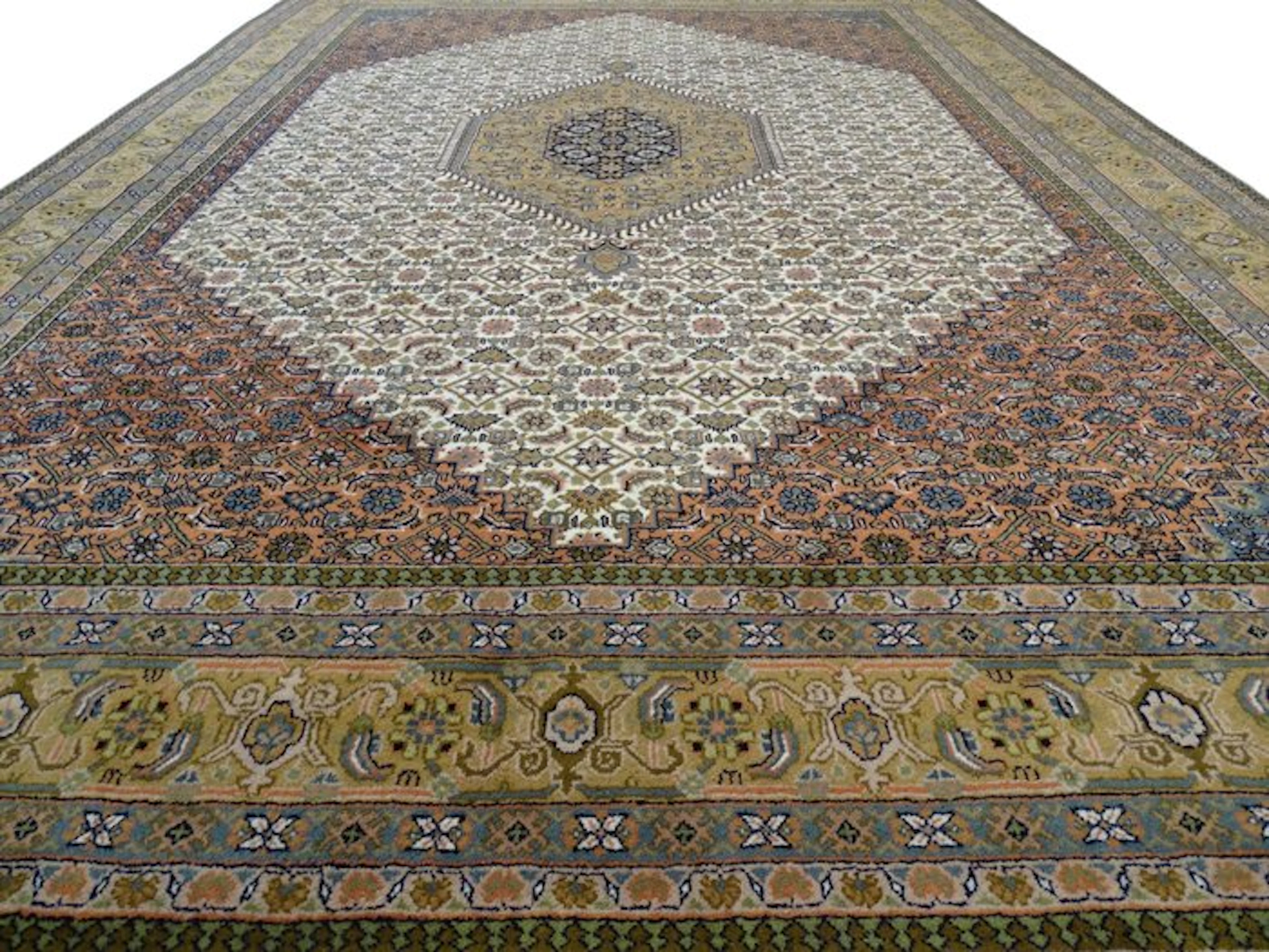 Bidjar - Cleaned - Rug - 348 cm - 249 cm