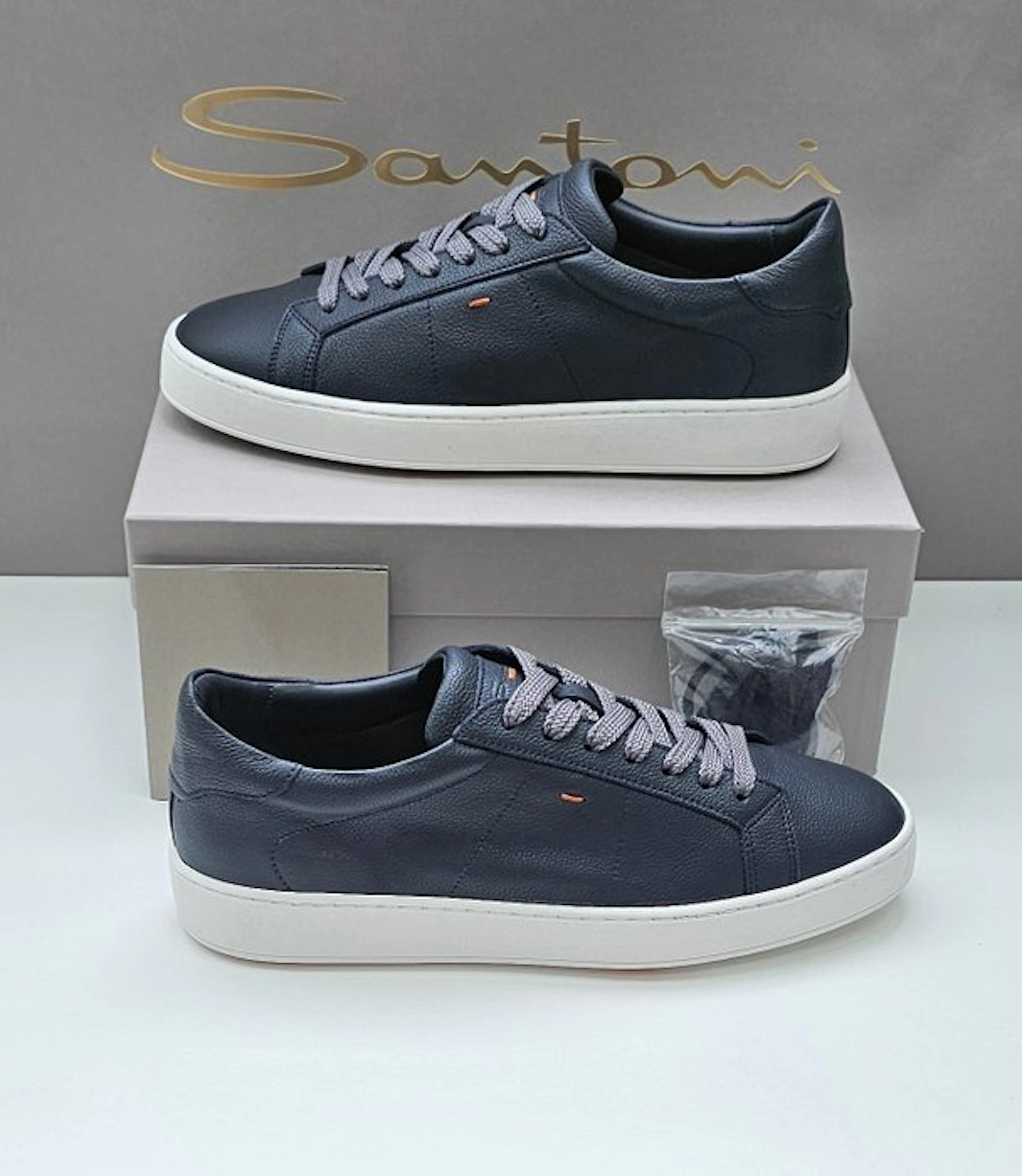Santoni - Sneakers - Size: EU 43 - New with tags