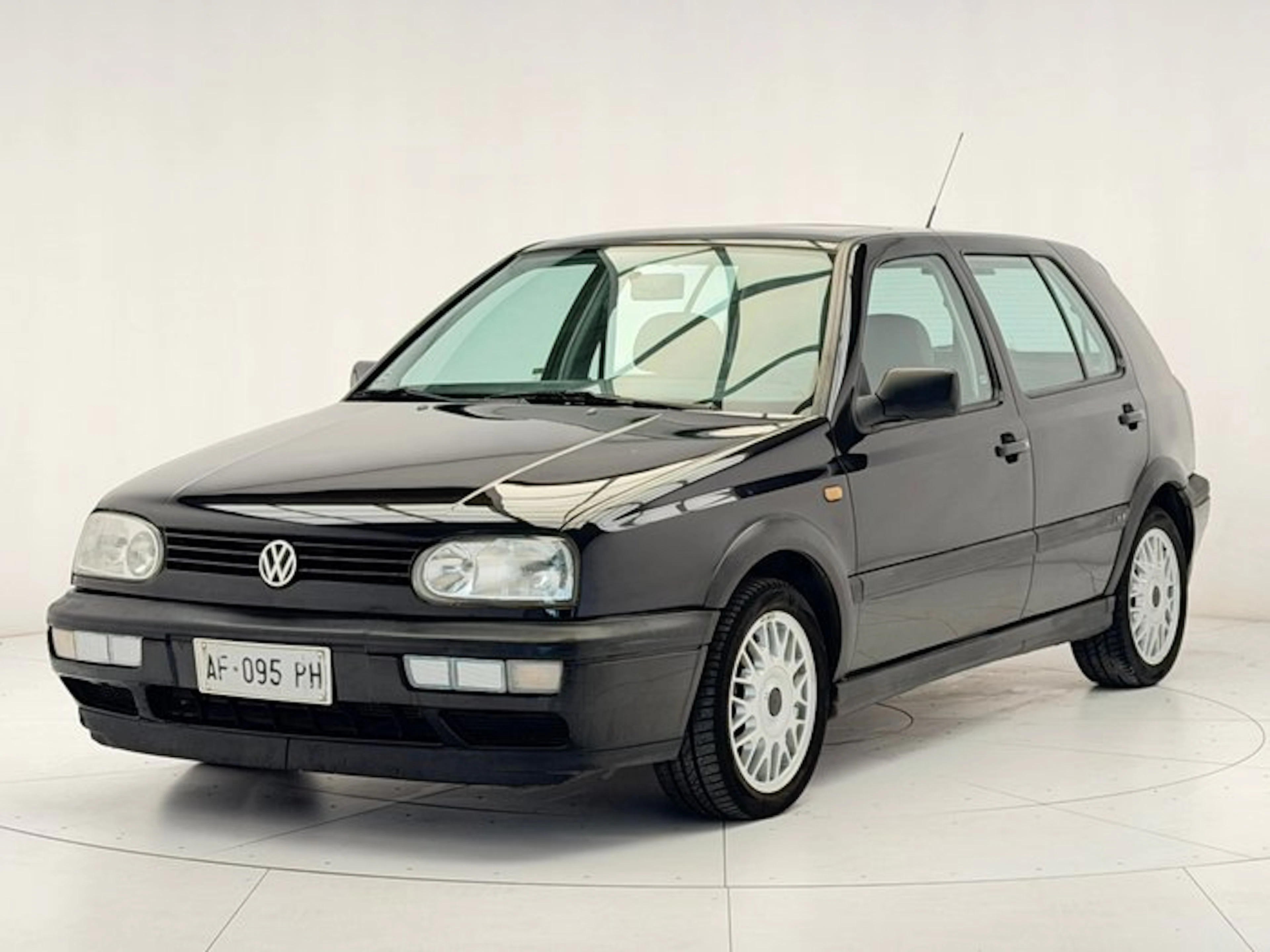 Volkswagen - Golf GT - NO RESERVE - 1996