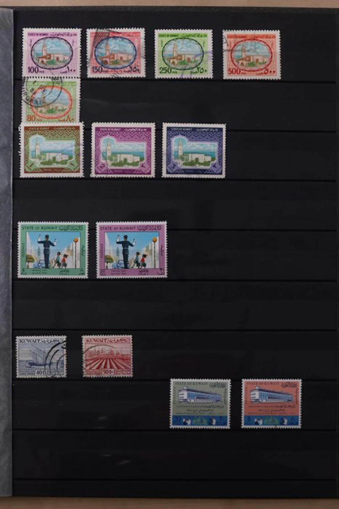 World 1930/1985 - 10 collections in 10 stockbooks