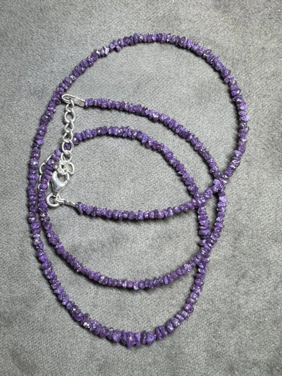 Rough violet diamond necklace with 925 silver - 21.75...