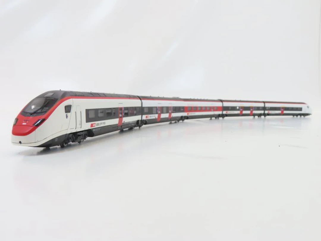 Trix H0 - 25810 - Train unit (1) - 5-car set RABe 501 'Giruno'
