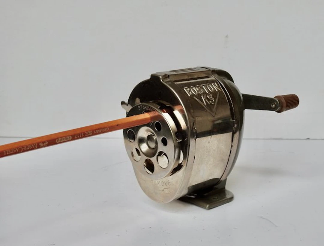Boston KS 8-Hole - Pencil sharpener Mid-century modern