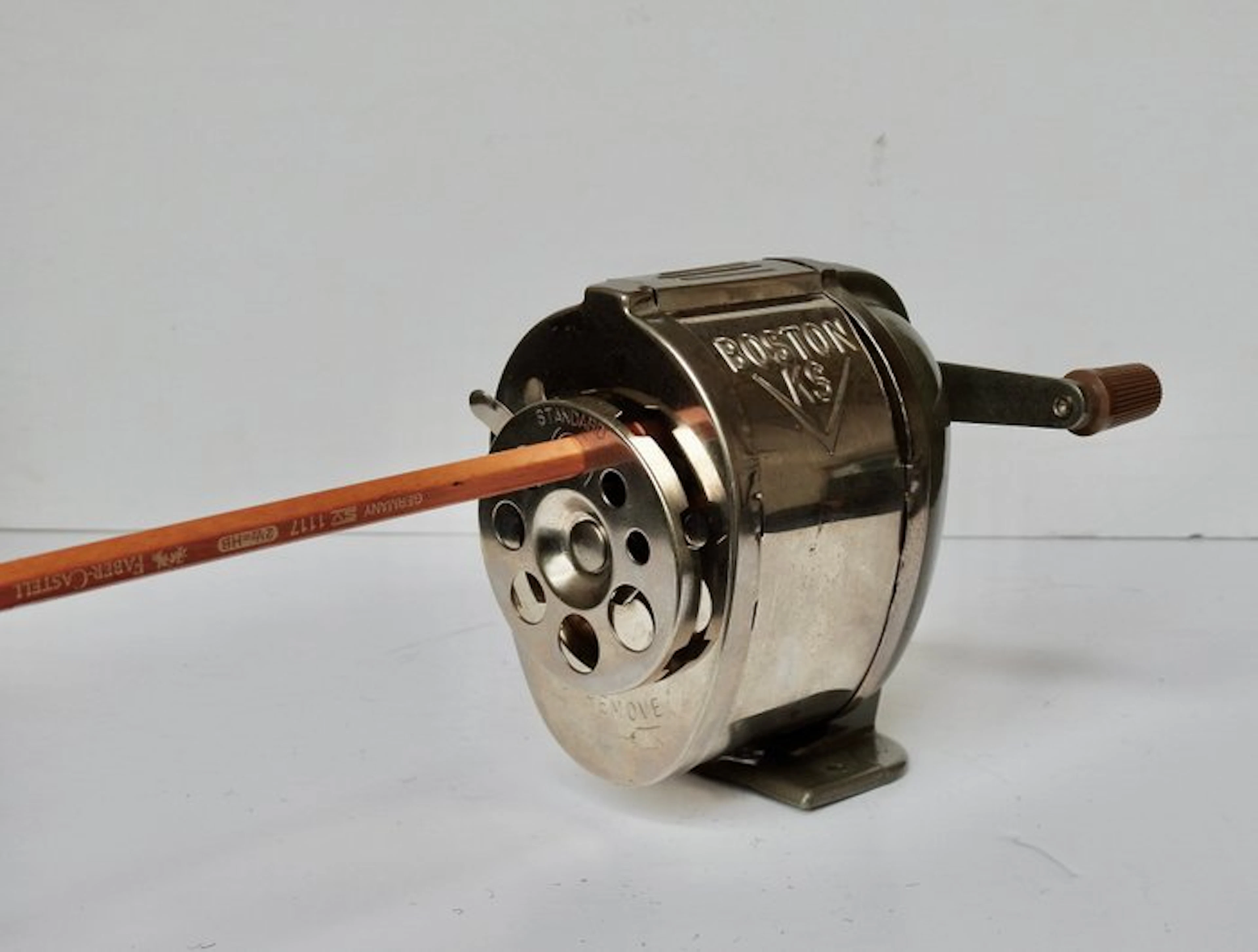 Boston KS 8-Hole - Pencil sharpener Mid-century modern