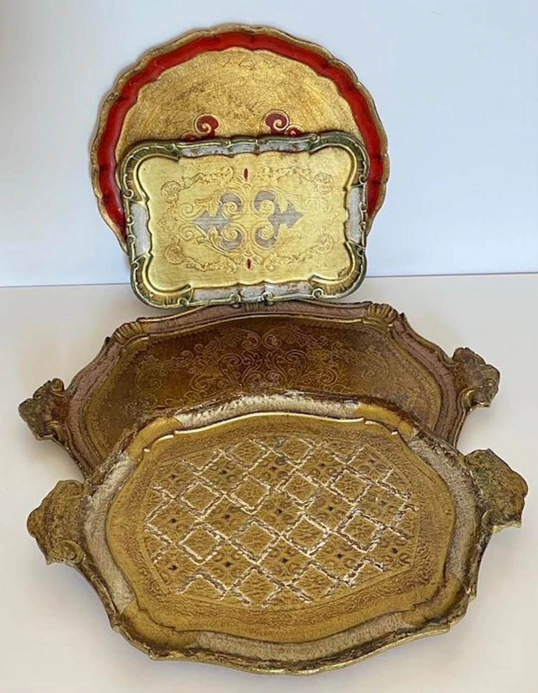 Florentine Toleware - Tray (4) - Wood + Gilding