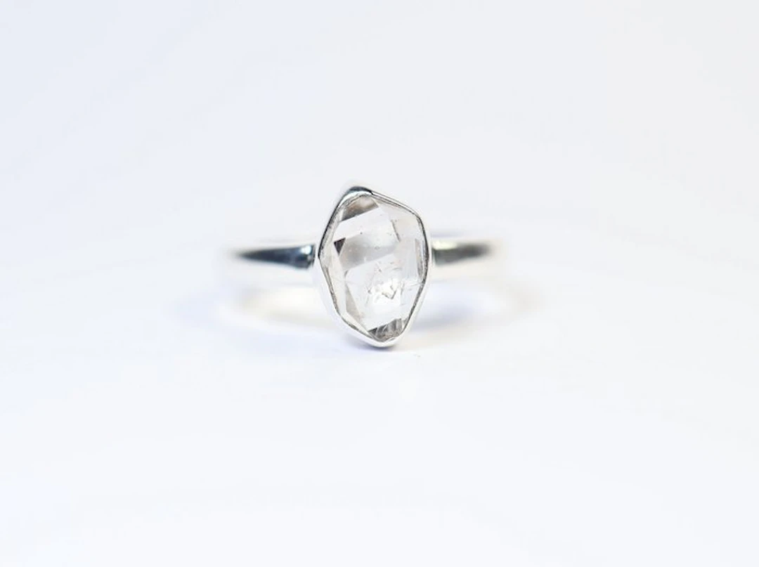 Herkimer Diamond Ring / new- 3.14 g - (1)