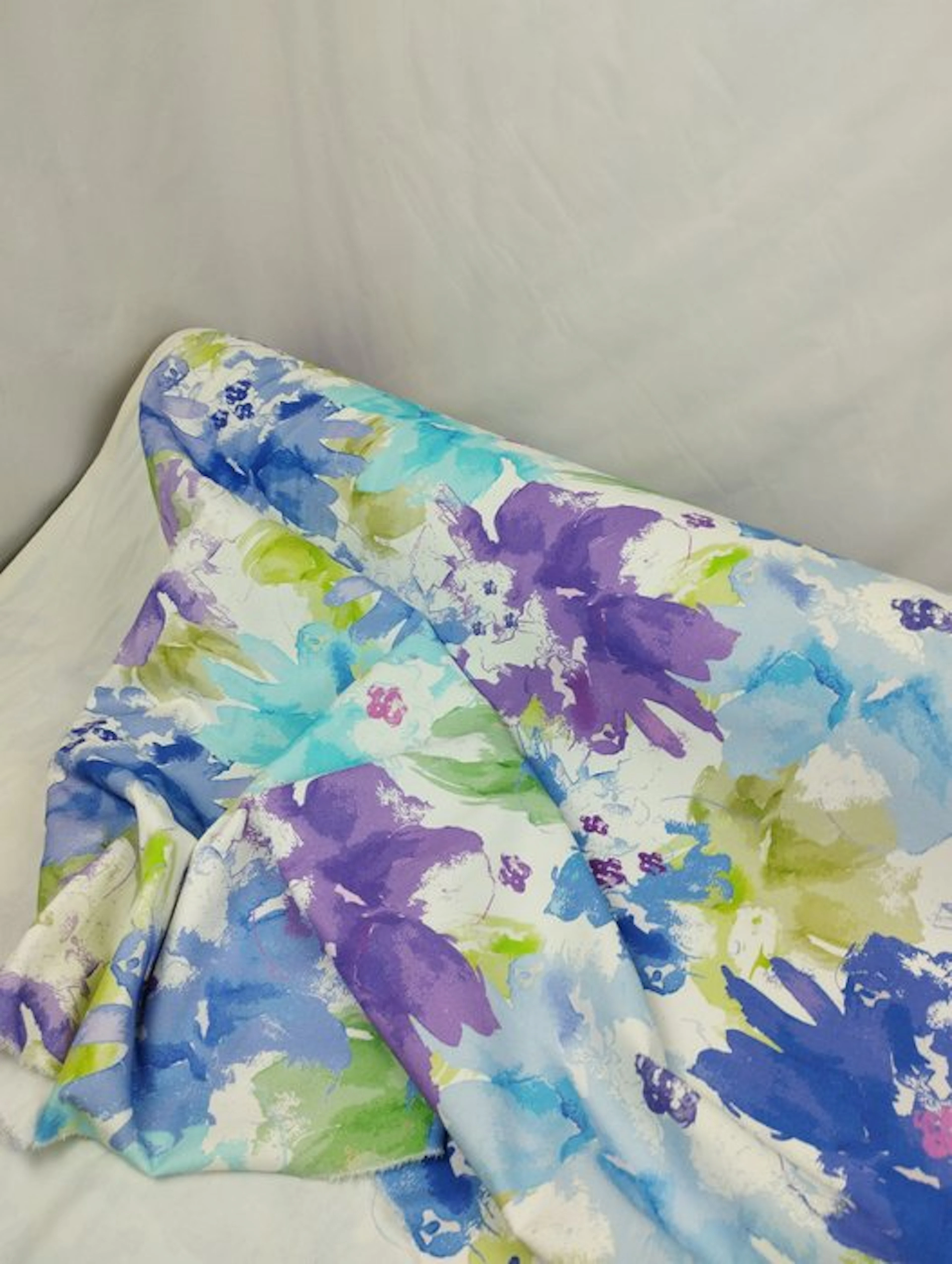 Upholstery fabric - 600 cm - 100 cm
