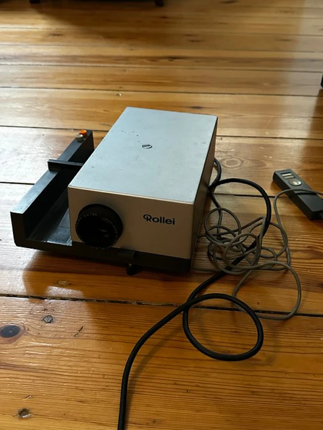 Rollei P35A Slide projector