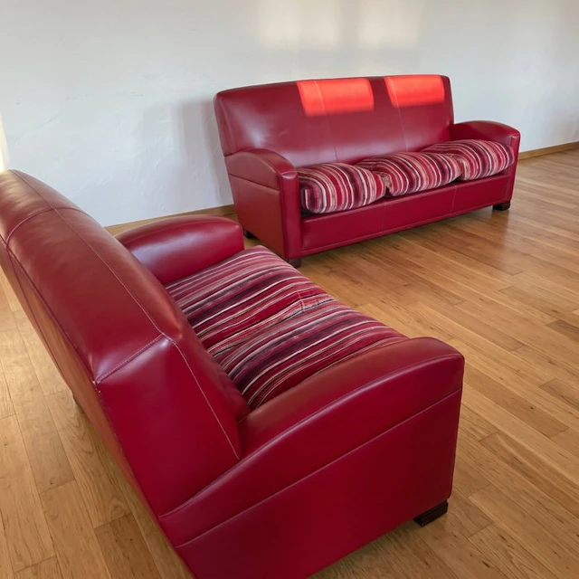 Poltrona Frau - Sofa (2) - Leather with seats freshly...