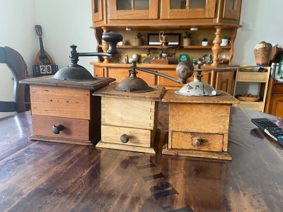 Coffee grinder (3) - Wood, Metal - Set of 3 coffee grinders m