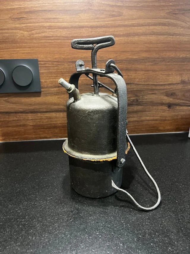 Lamp - Metal