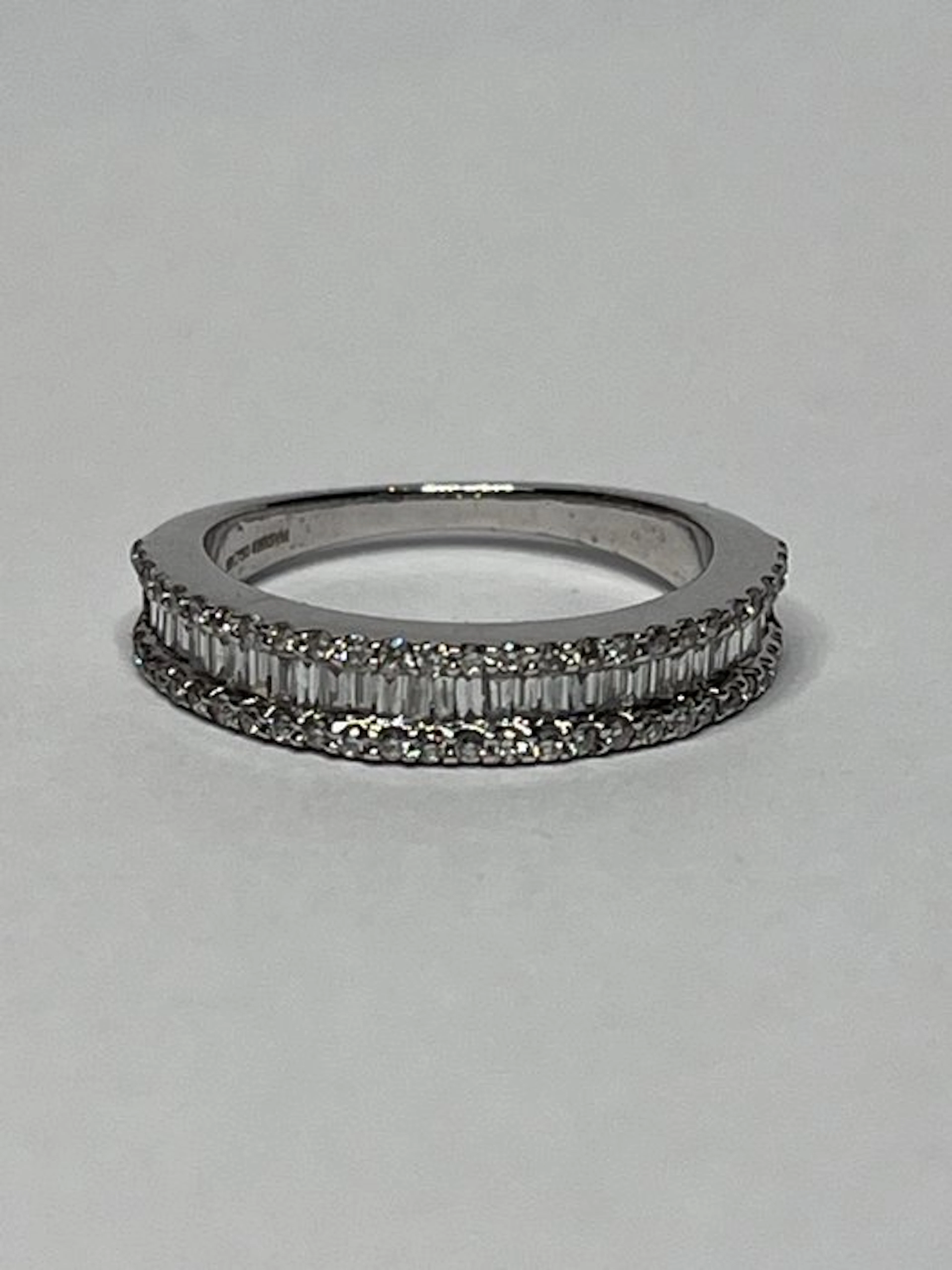 Ring - 18 kt. White gold - 1.00ct. tw. - Diamond