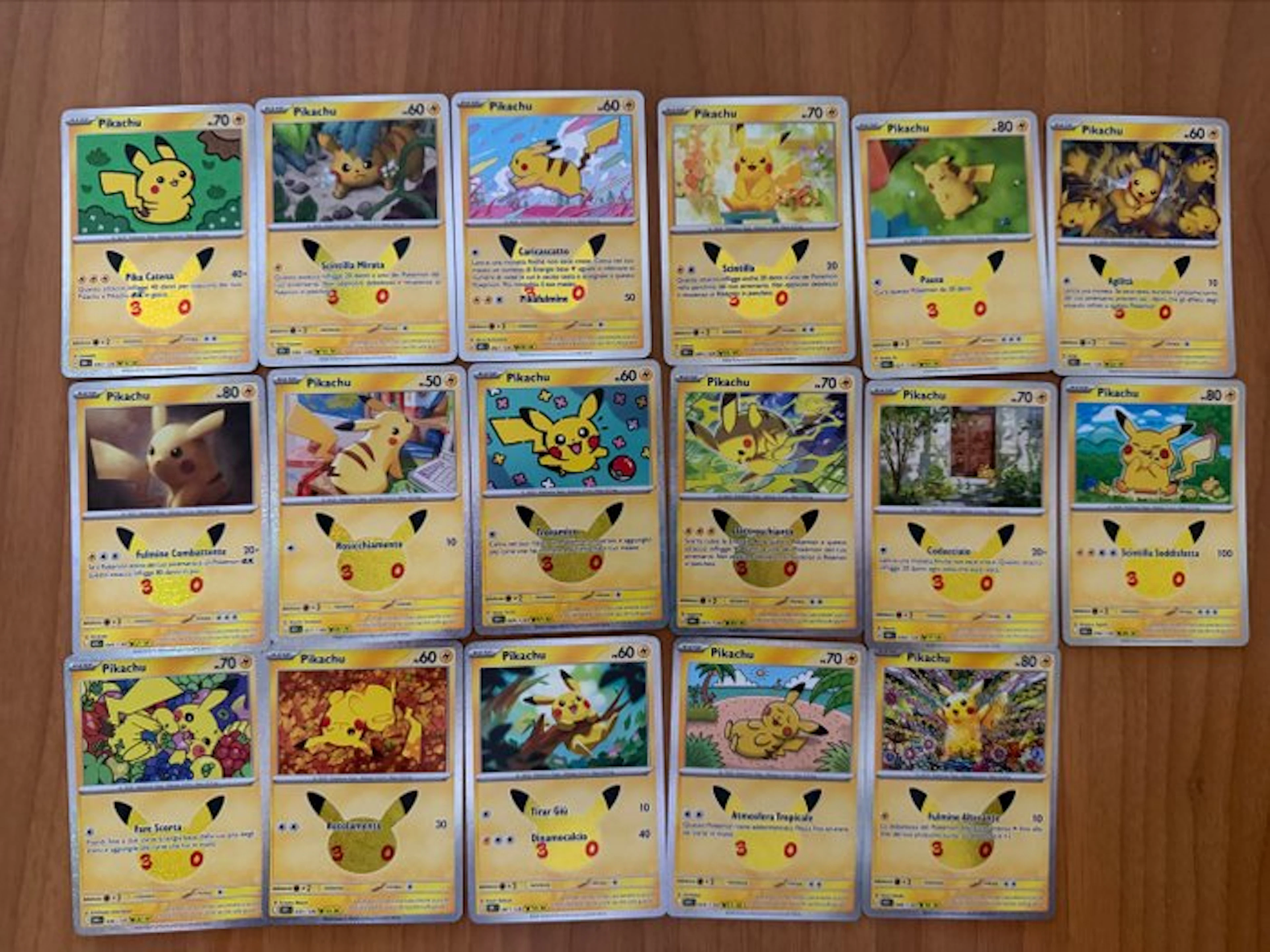 Pokémon - 25 Card - Pikachu...