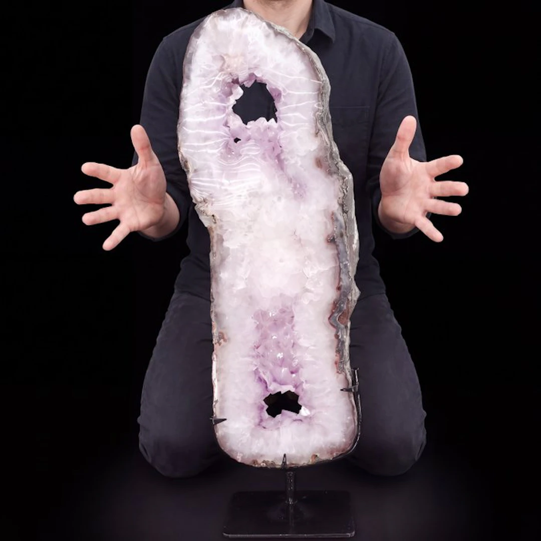 Amethyst - 61x18x15 cm - Geode- 8.9 kg