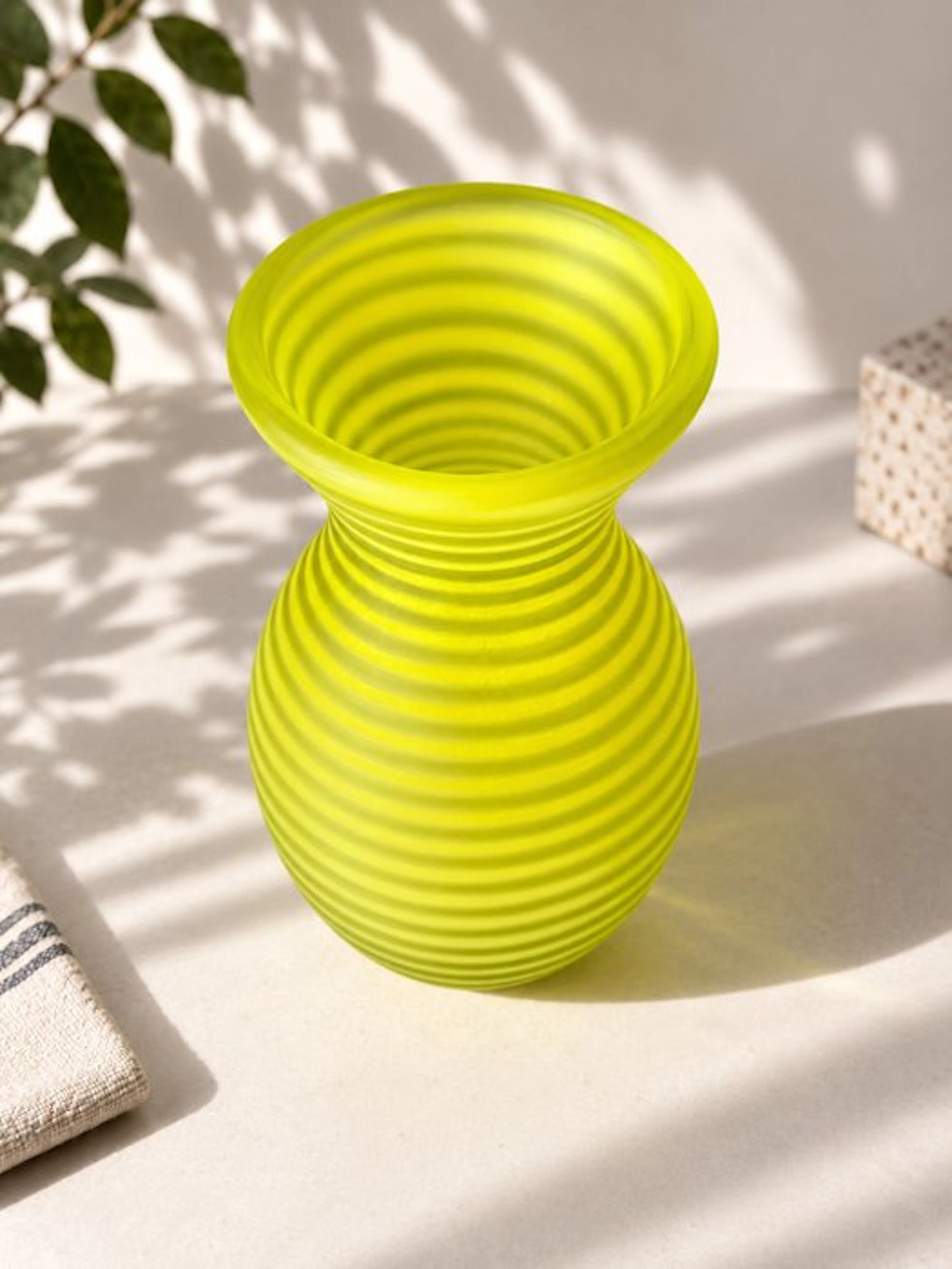 Kosta Boda - Gunnel Sahlin - Vase - Artist Collection - Crystal glass