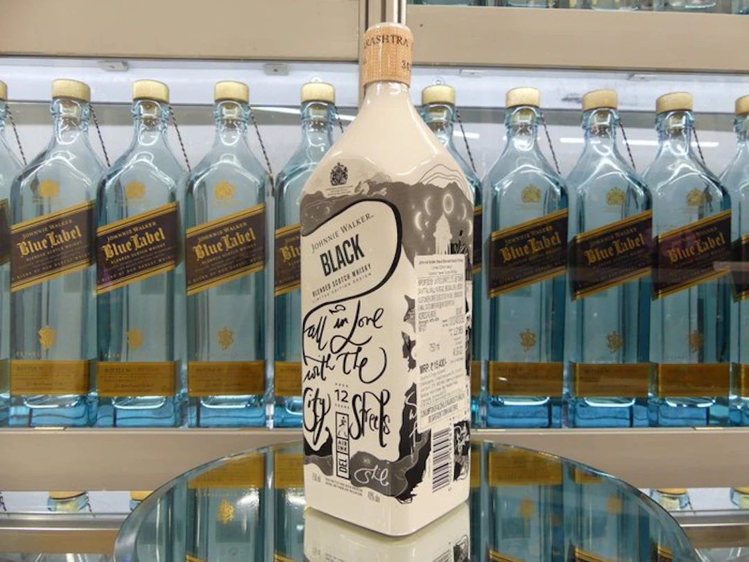 Johnnie Walker Black Label - New Delhi Edition Printed...