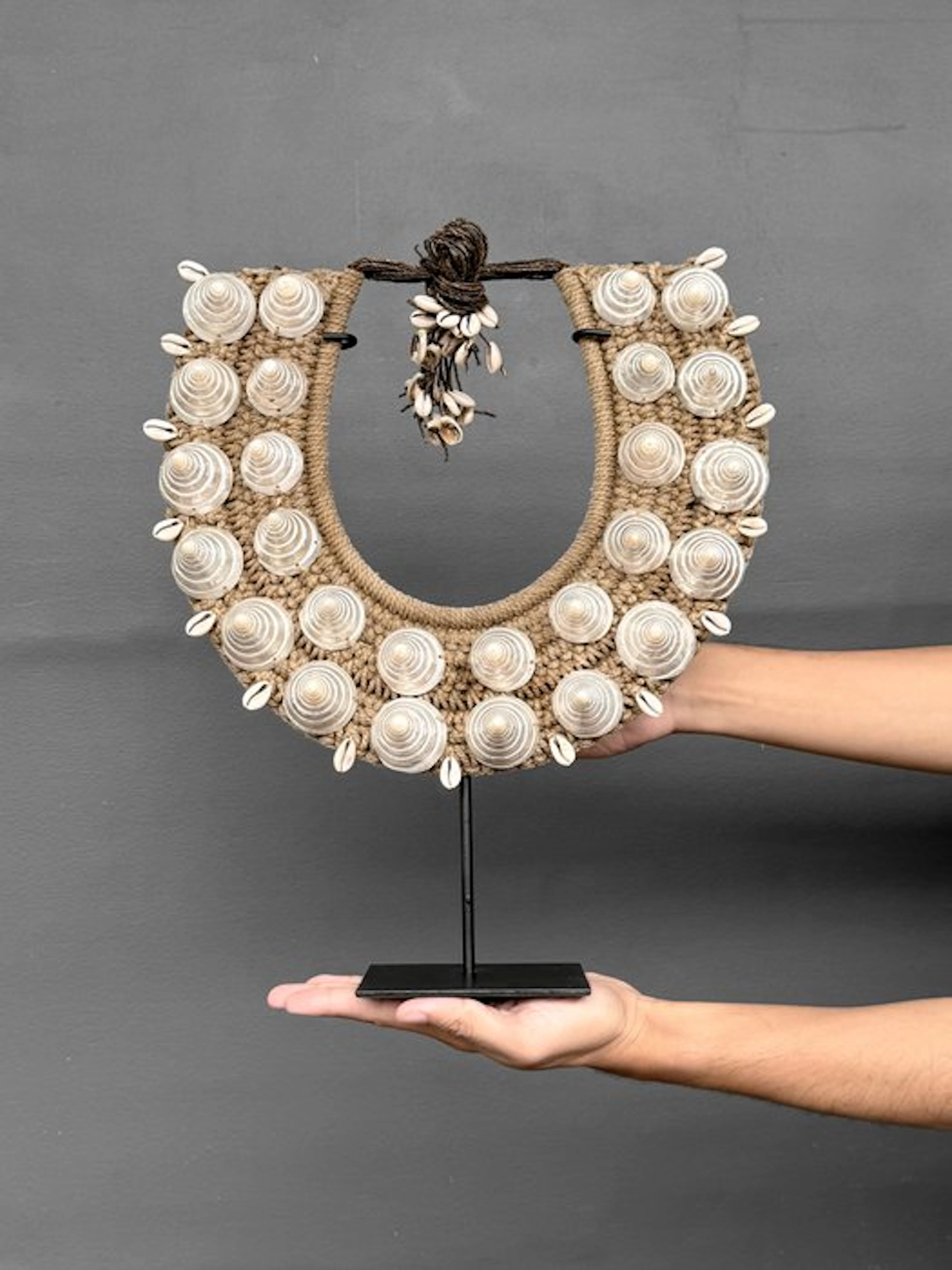 Decorative ornament - NO RESERVE PRICE - SN13...