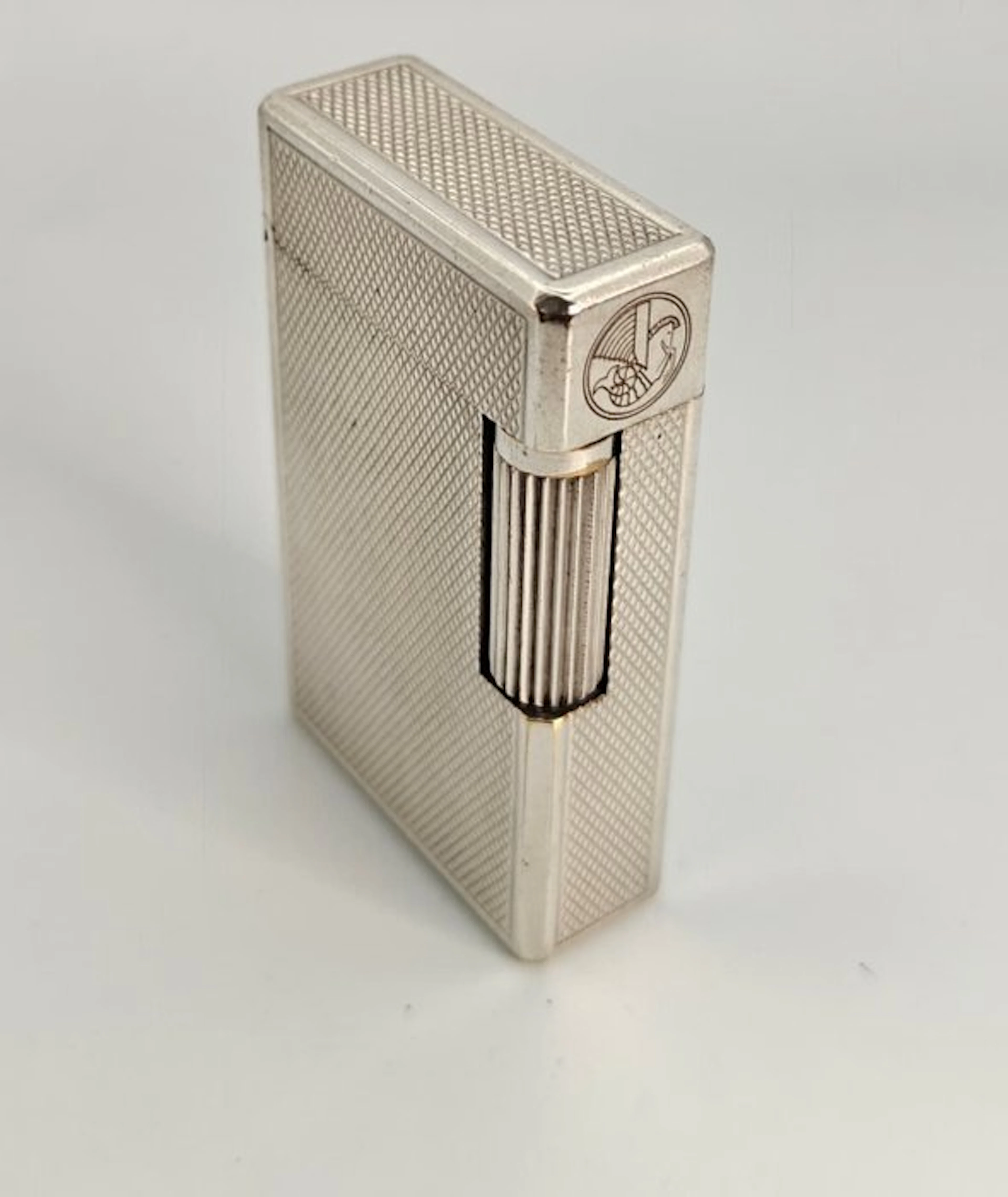 S.T. Dupont - D57 - Barley Pattern - Lighter - Silver Plated