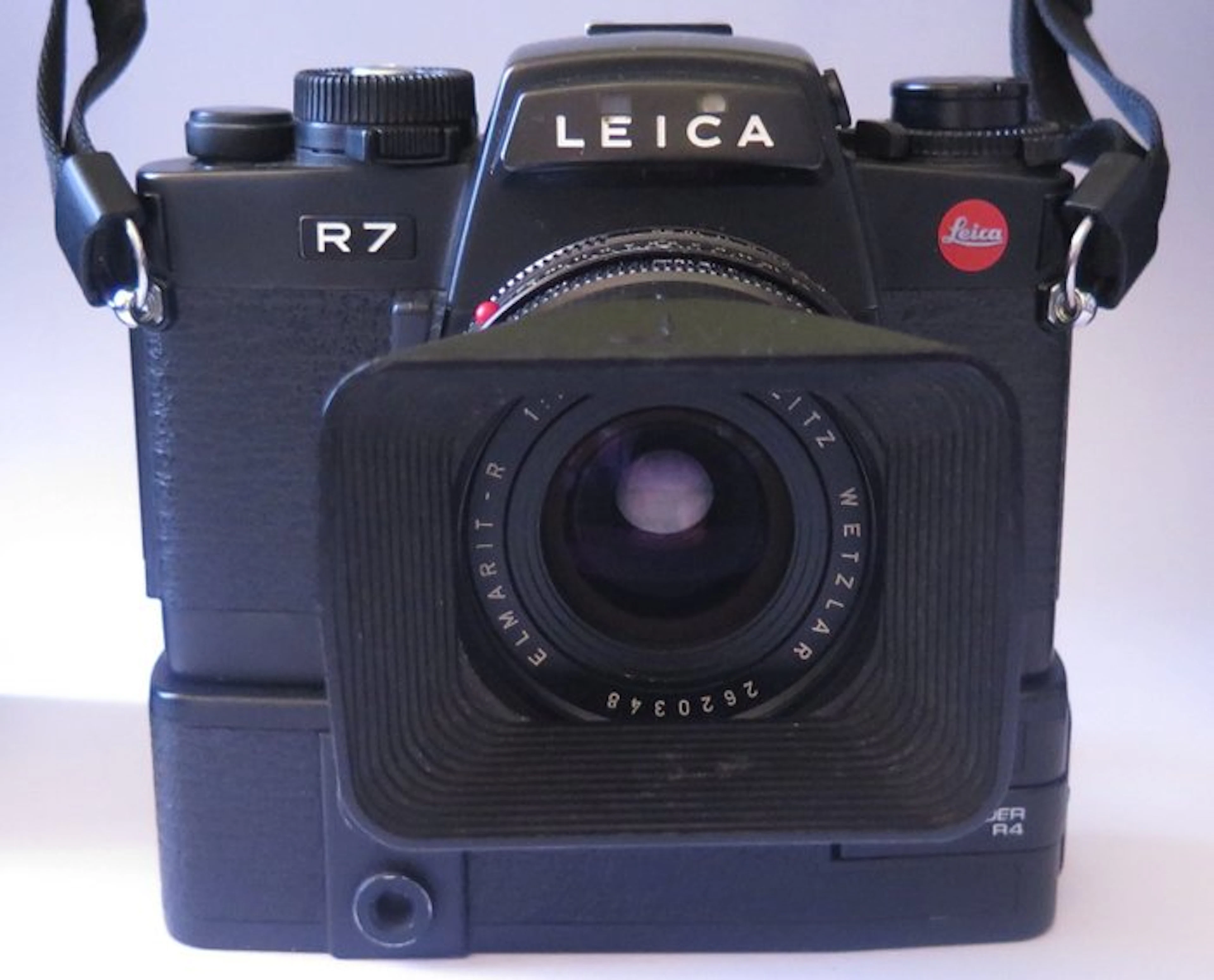 Leica R7 35mm SLR (1996) - Leitz Elmarit-R 35mm f/2.8 Lens