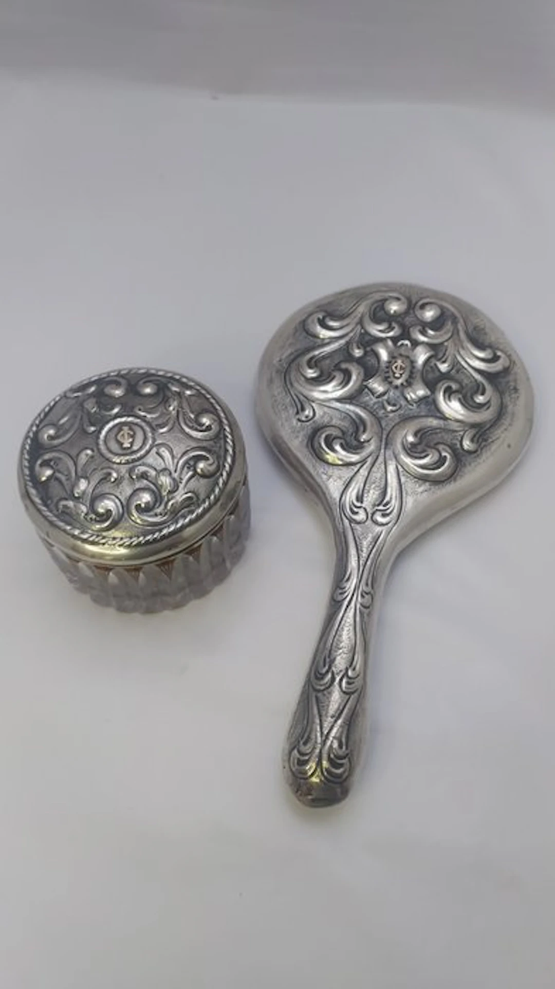 Dressing table set - Silver