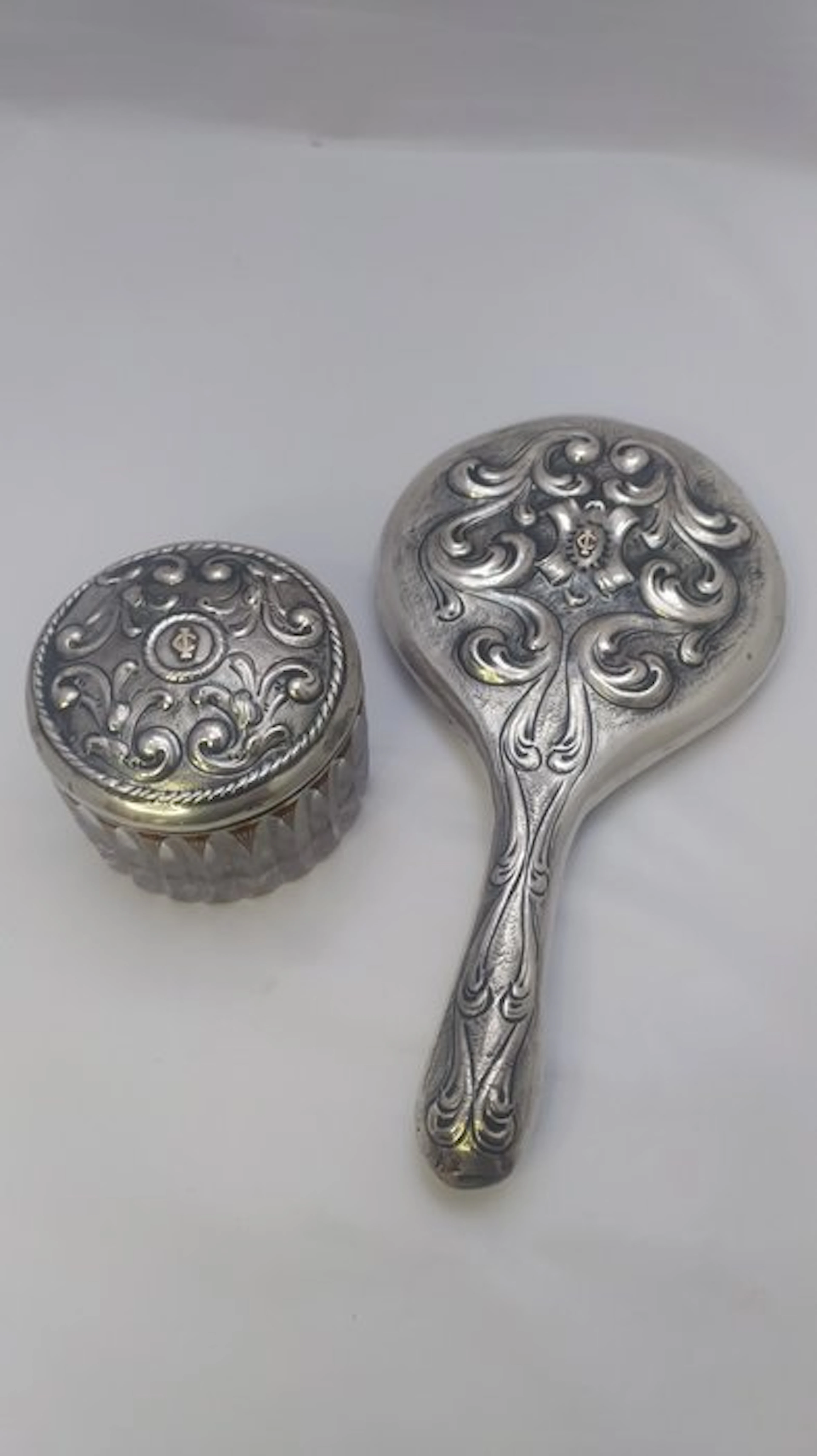 Dressing table set - Silver