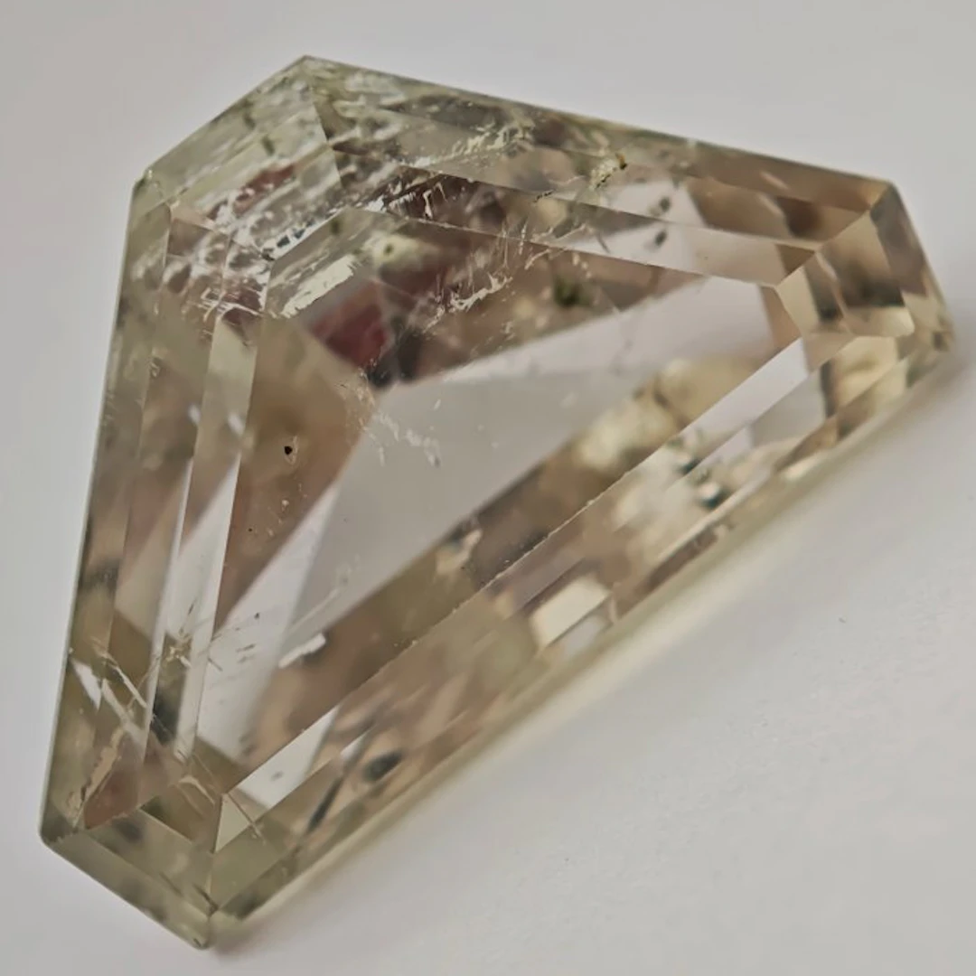 No reserve price Kunzite - 41.27 ct - Antwerp Laboratory...