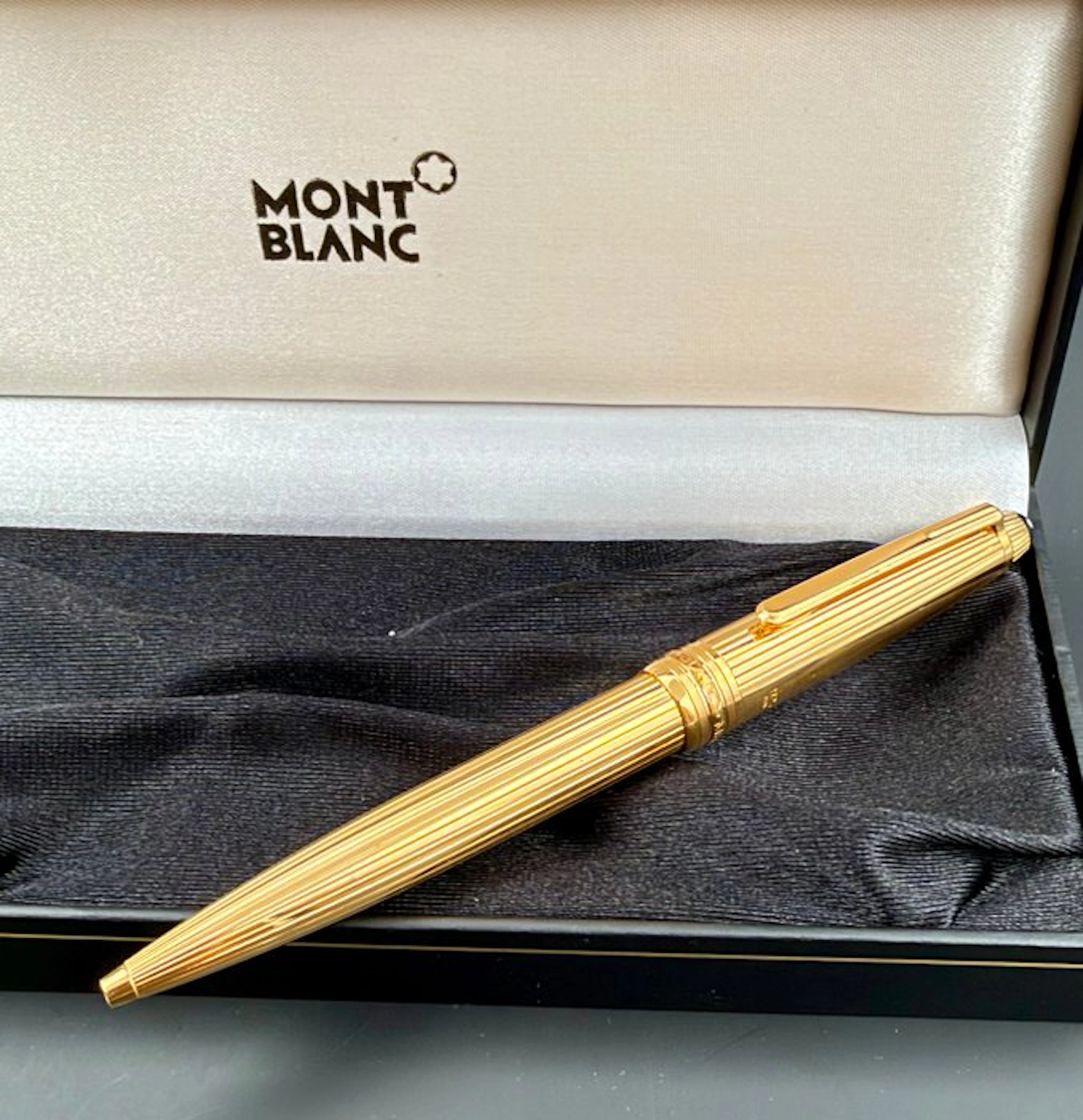 Montblanc - Meisterstück Solitaire Sterling Silver Gold Plated - Ballpoint pen