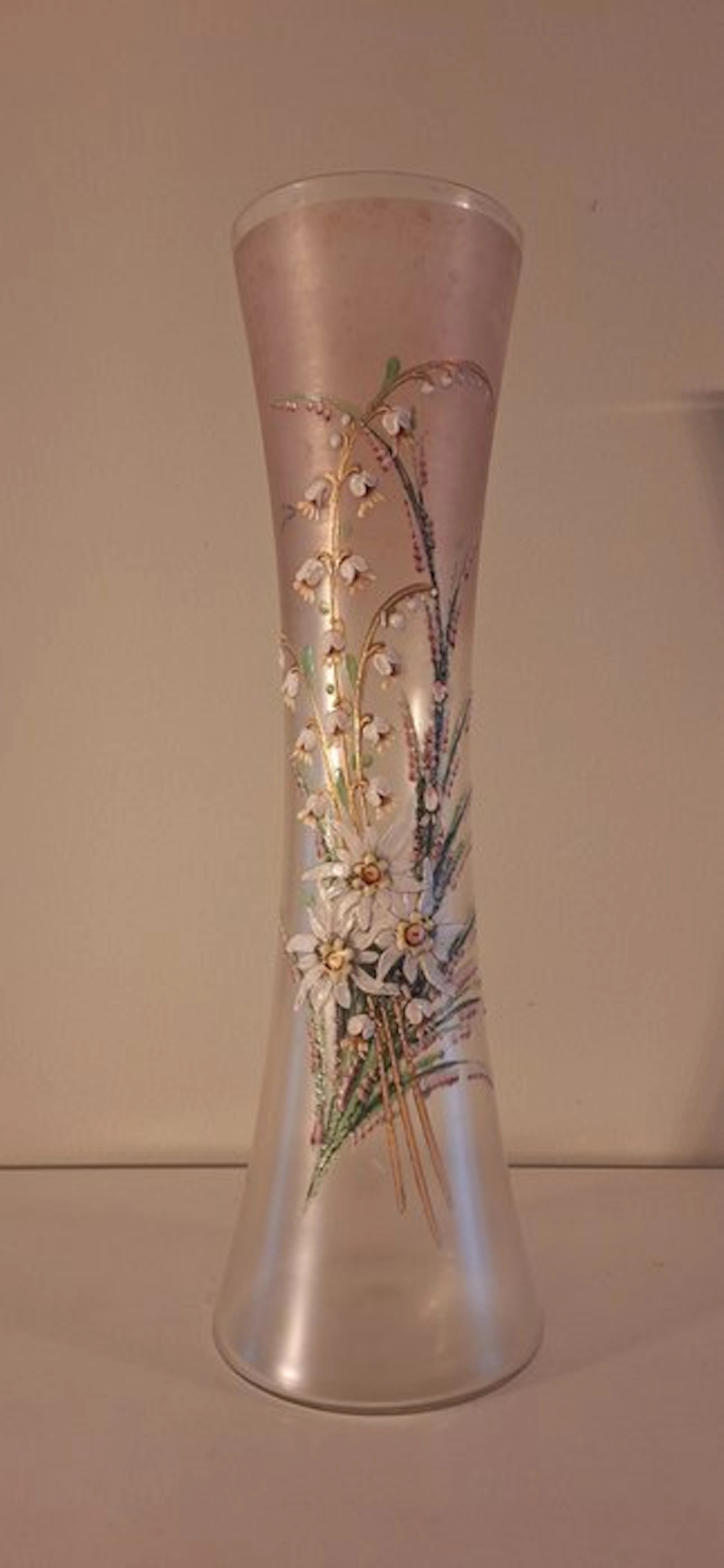 Montjoye (attr.) - Vase - Edelweiss and relief enamel - ca. 1900 -