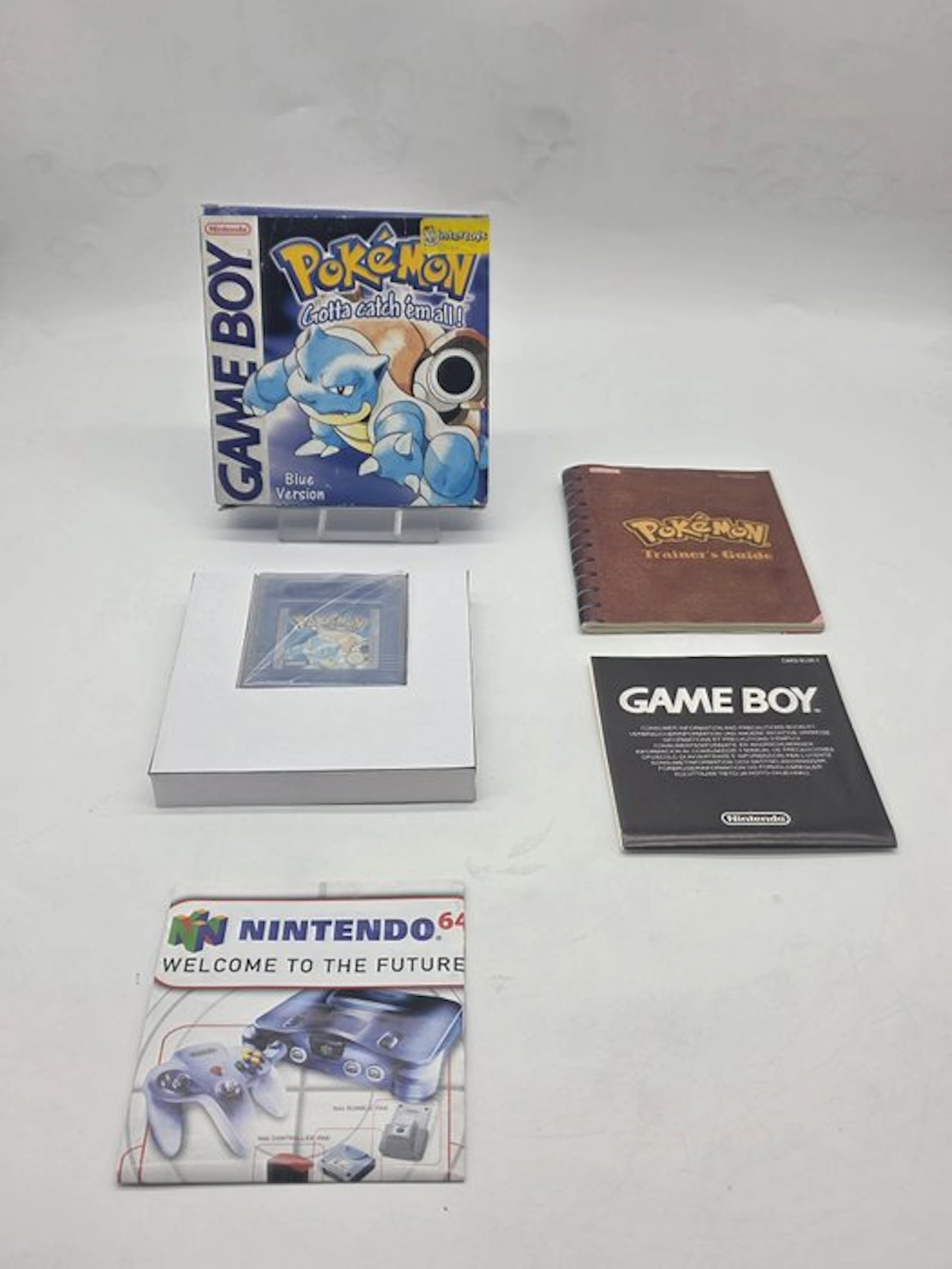Nintendo - Gameboy Classic - Old Stock - Pokémon Blue...