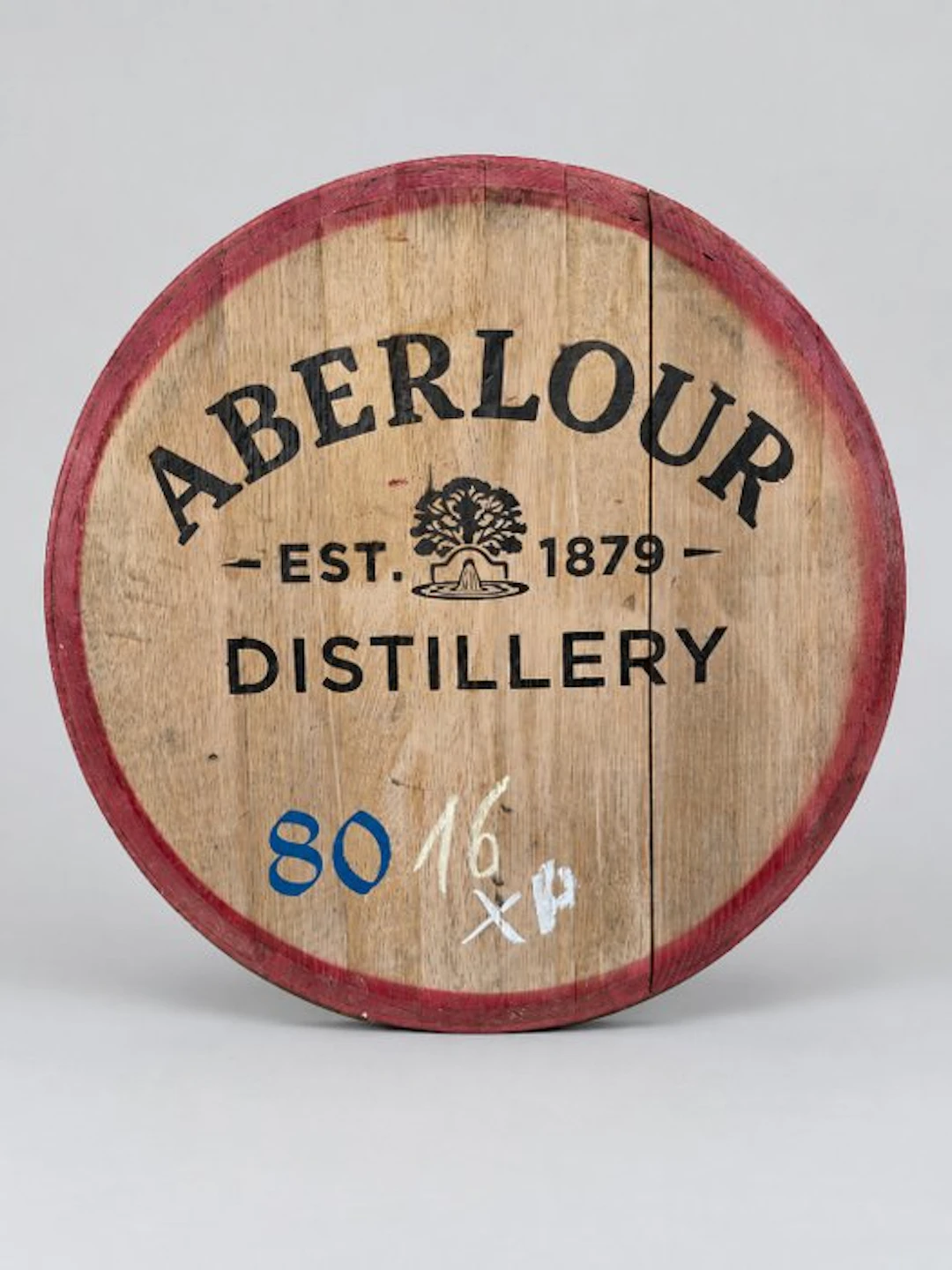 Wall decoration - Belgium - oak wall shelf ABERLOUR