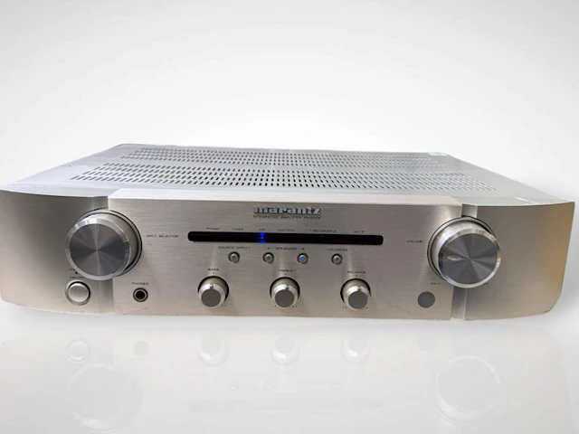 Marantz - PM5004 Solid state integrated amplifier