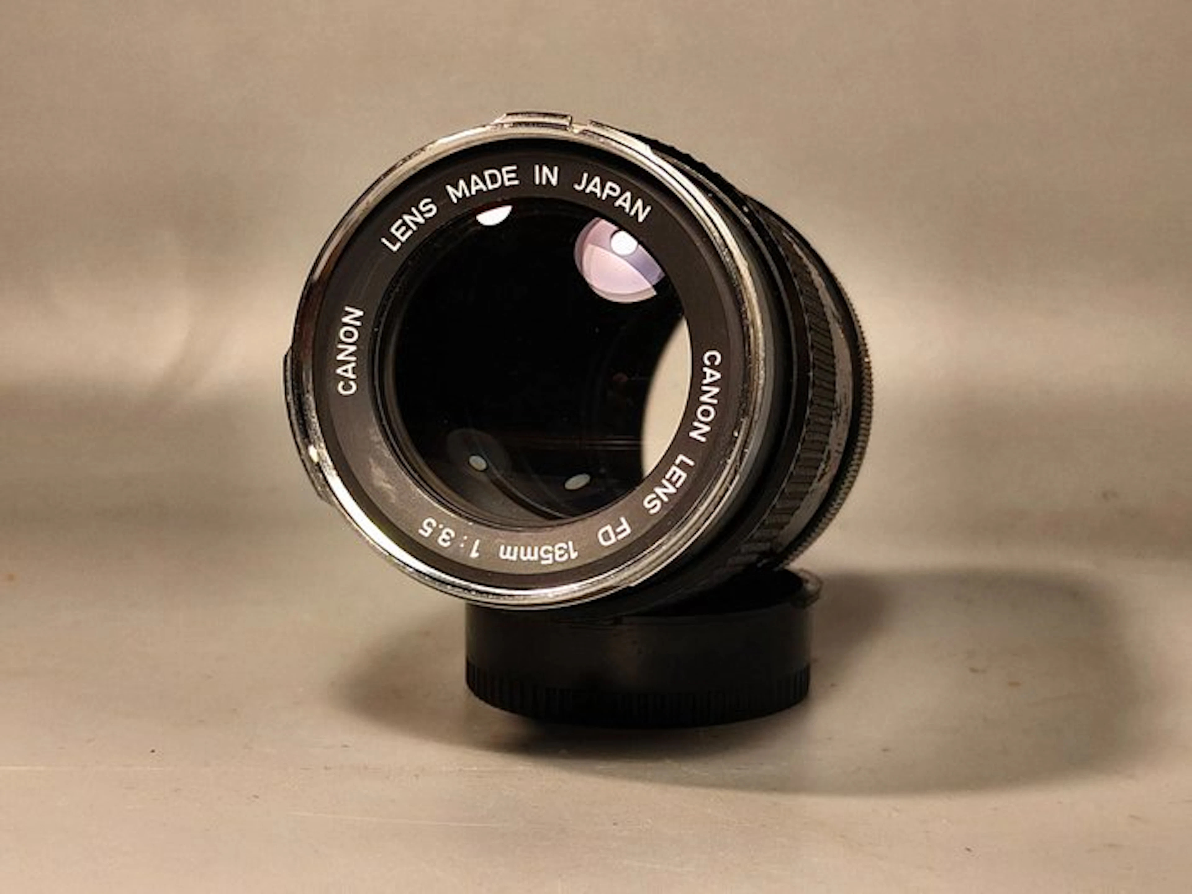 Canon Canon Lens FD 135mm 1:3.5 Analogue camera