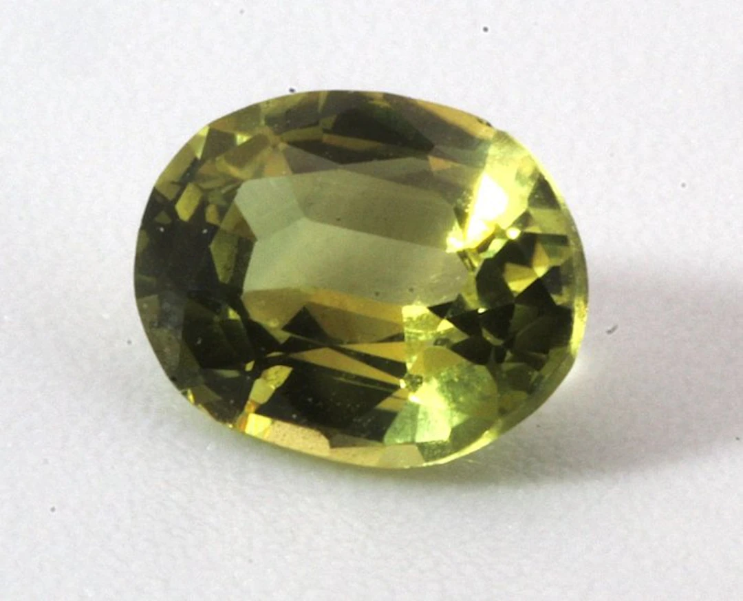 No reserve price - 1 pcs Green