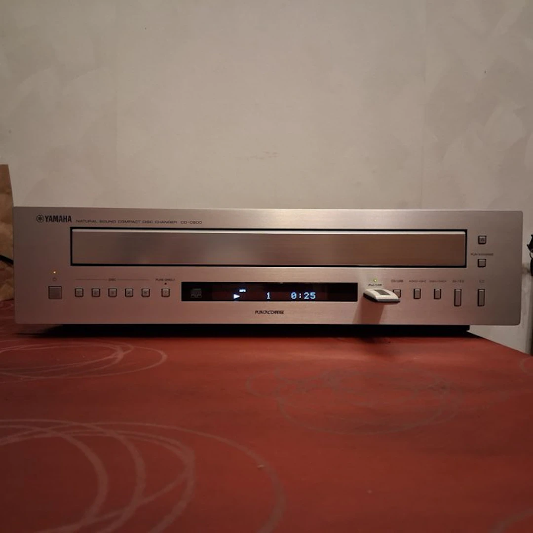 Yamaha - CD-C600 'PlayXchange' / 5-Disc Carousel CD player