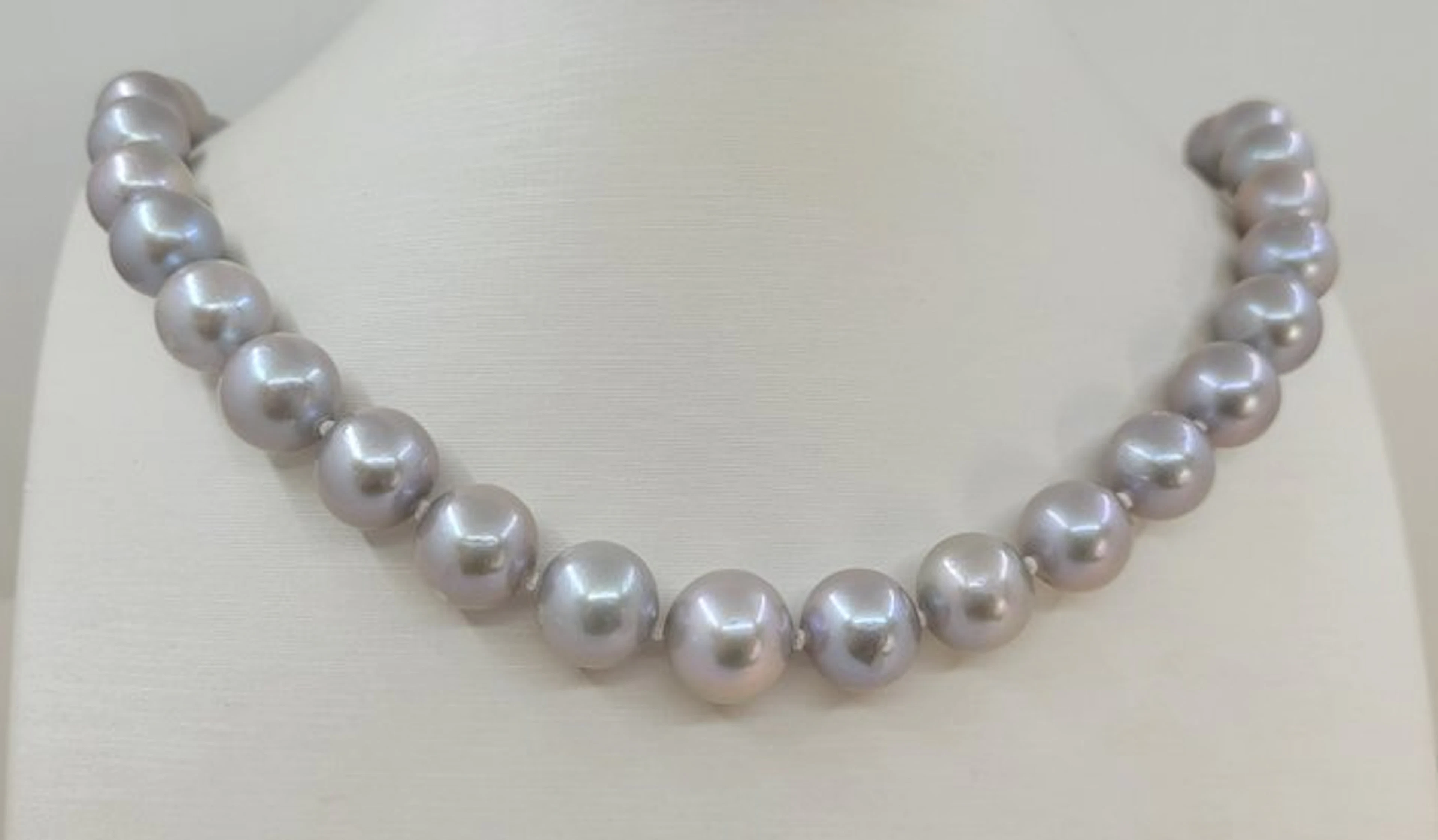 Necklace 11x13mm Grey Edison Pearls, Silver