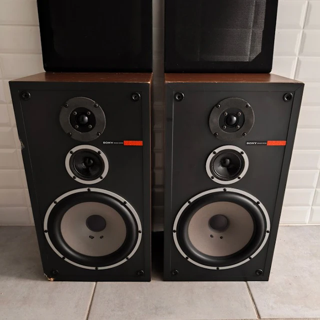 Sony - SS-2070 / 3-Way Floorstanding/Bookshelf Speaker set
