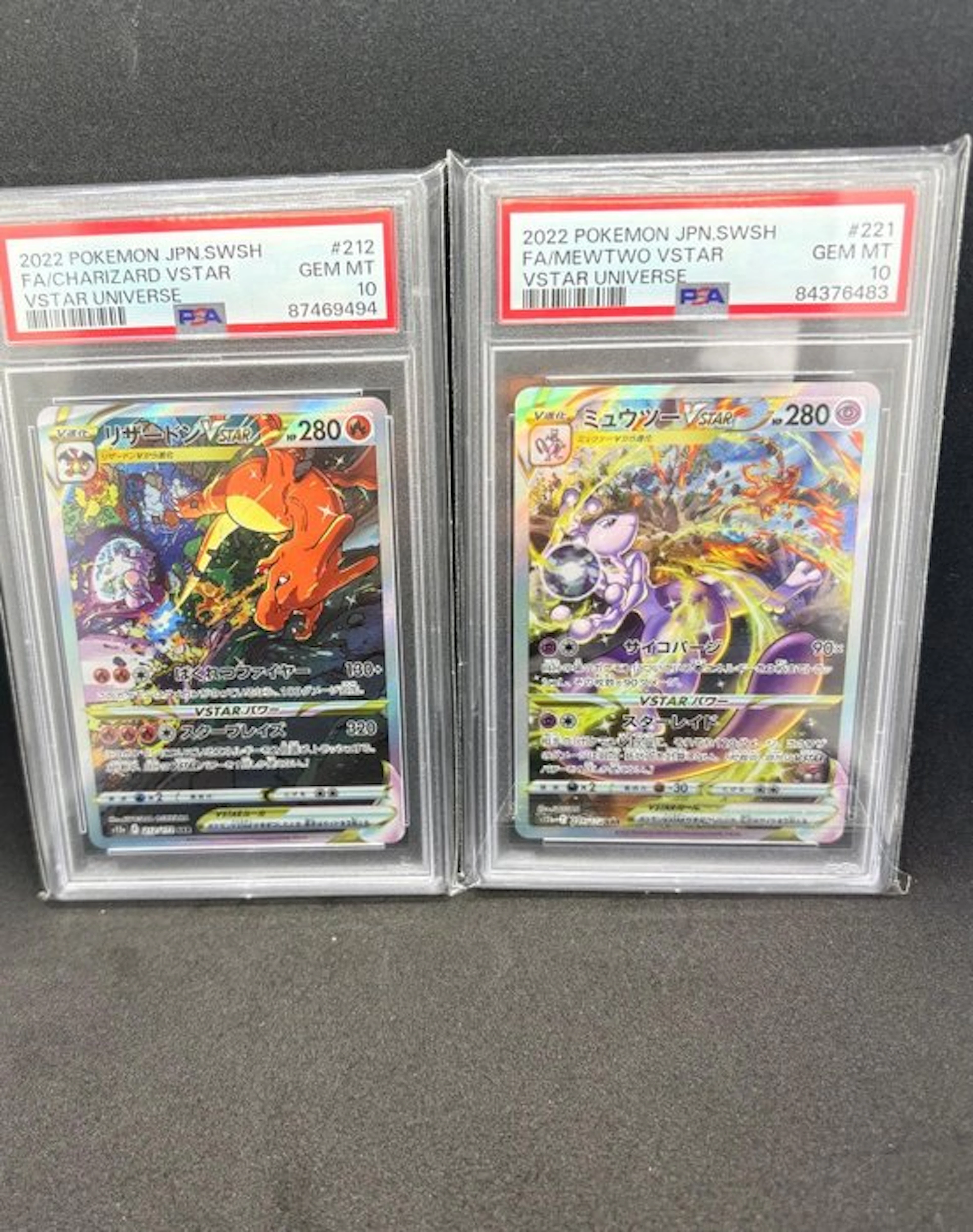 Pokémon - 2 Graded card - Charizard