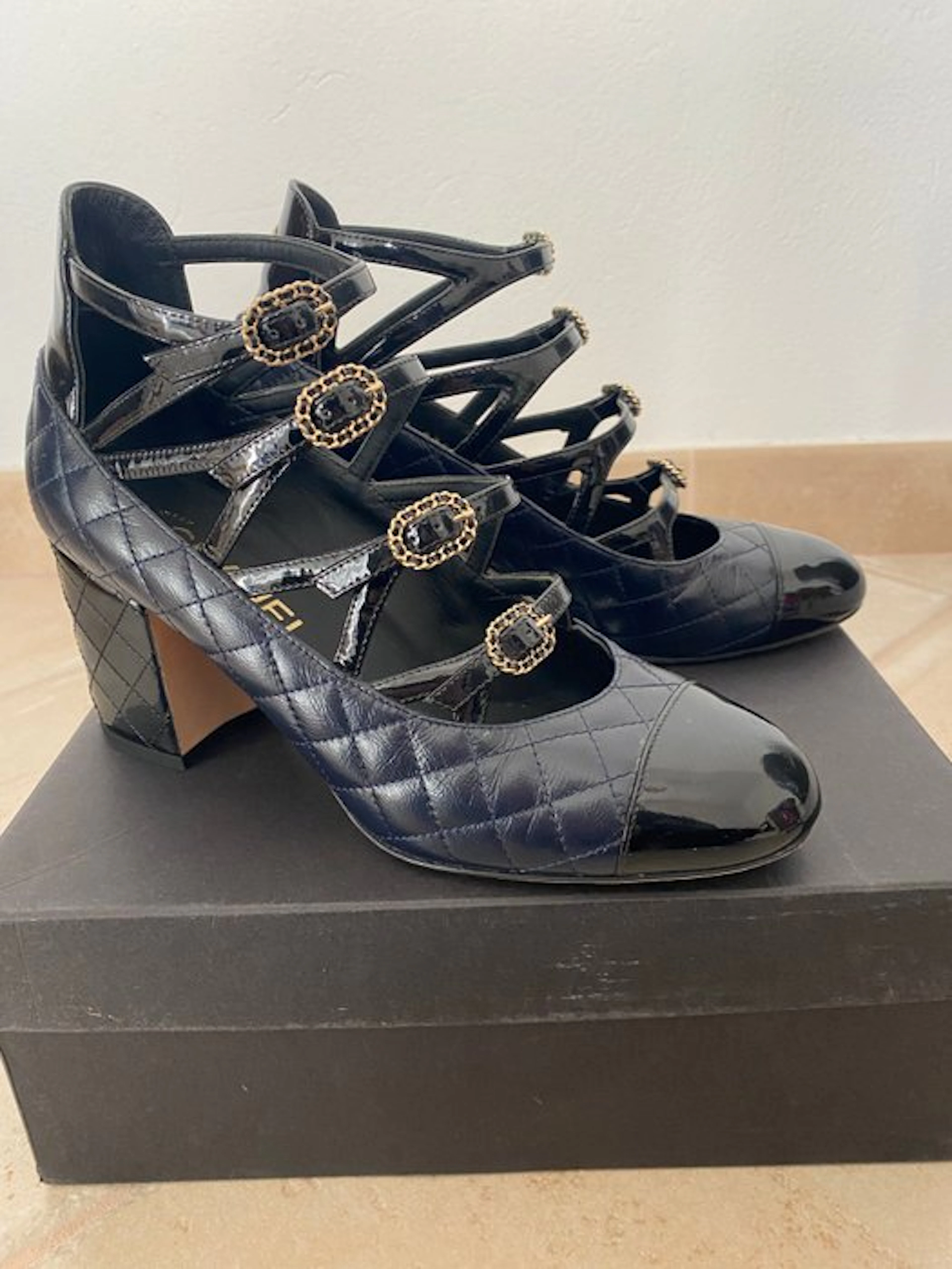 Chanel - Heeled shoes - Size: EU 37.5