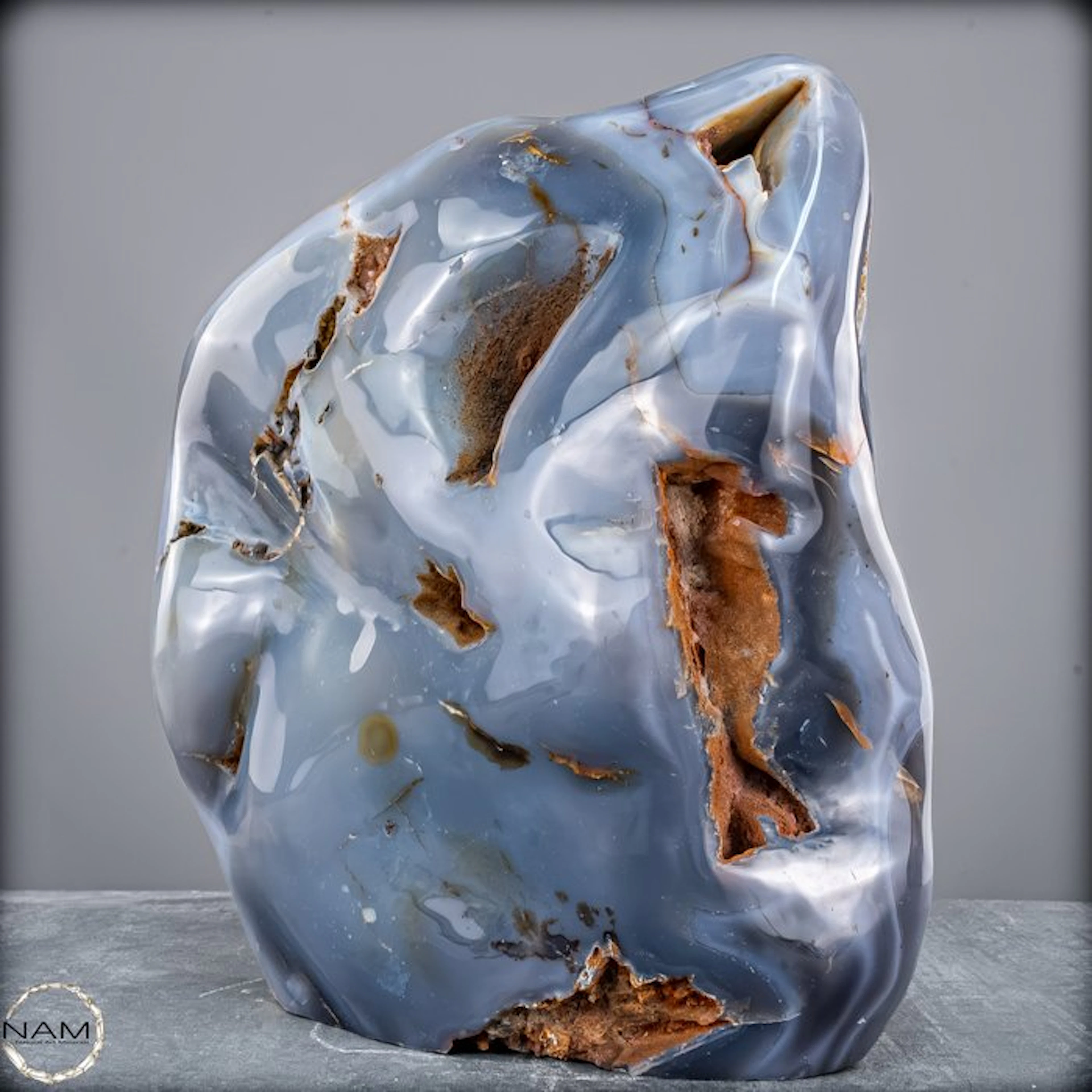 Extraordinary orca agate freeform – A majestic natural...